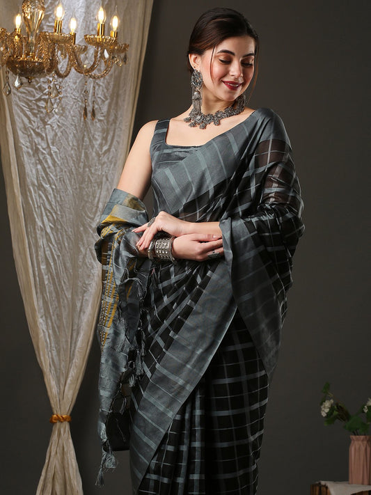 Black Black Taant Aura Silk Woven Saree
