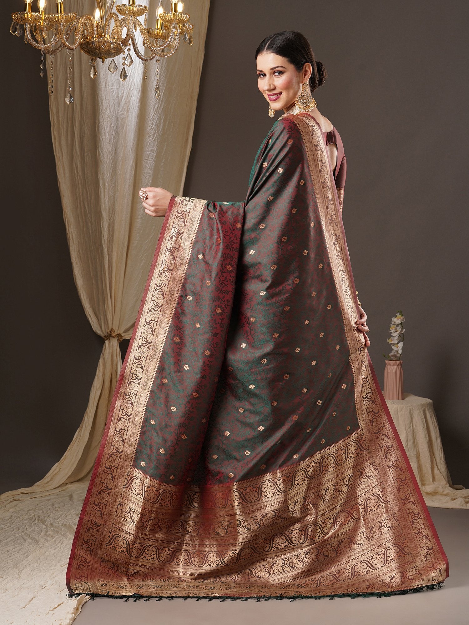 Get the best Meesho online shopping saree