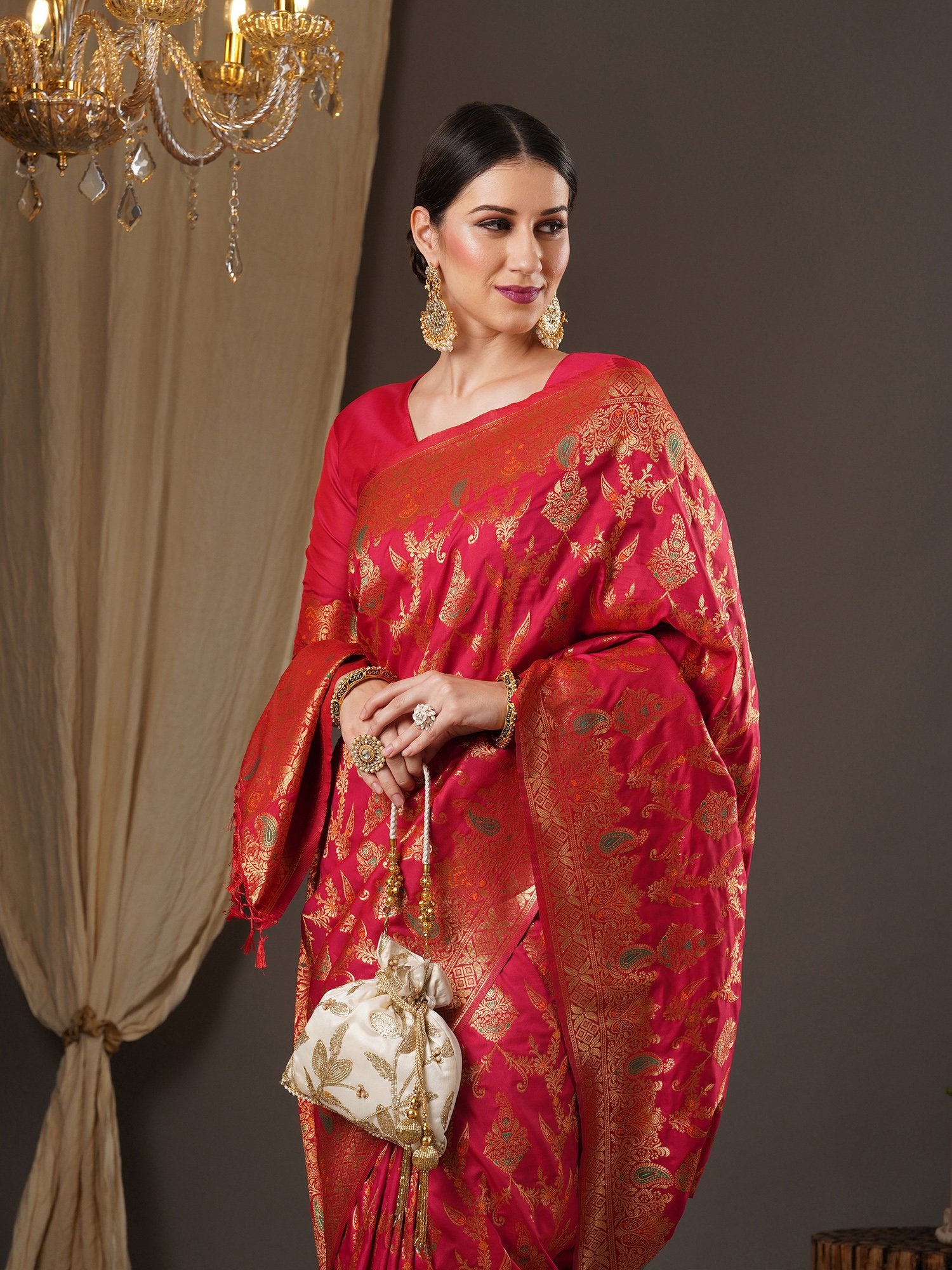 Get the best kalaniketan
