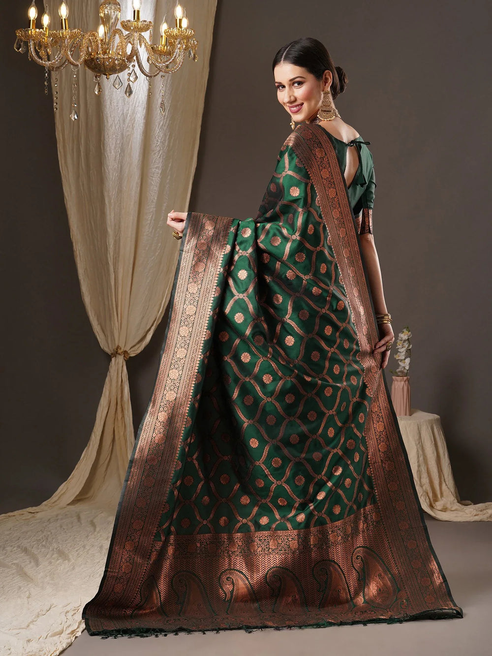 Hunter Green Kanjeevaram Silk Saree - The Dori Store