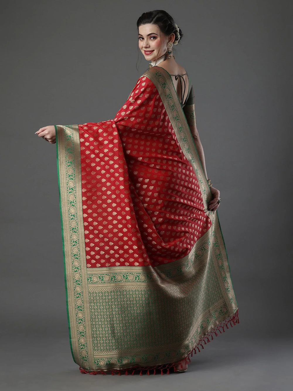 Timeless Red Kanjeevaram Silk Saree - The Dori Store