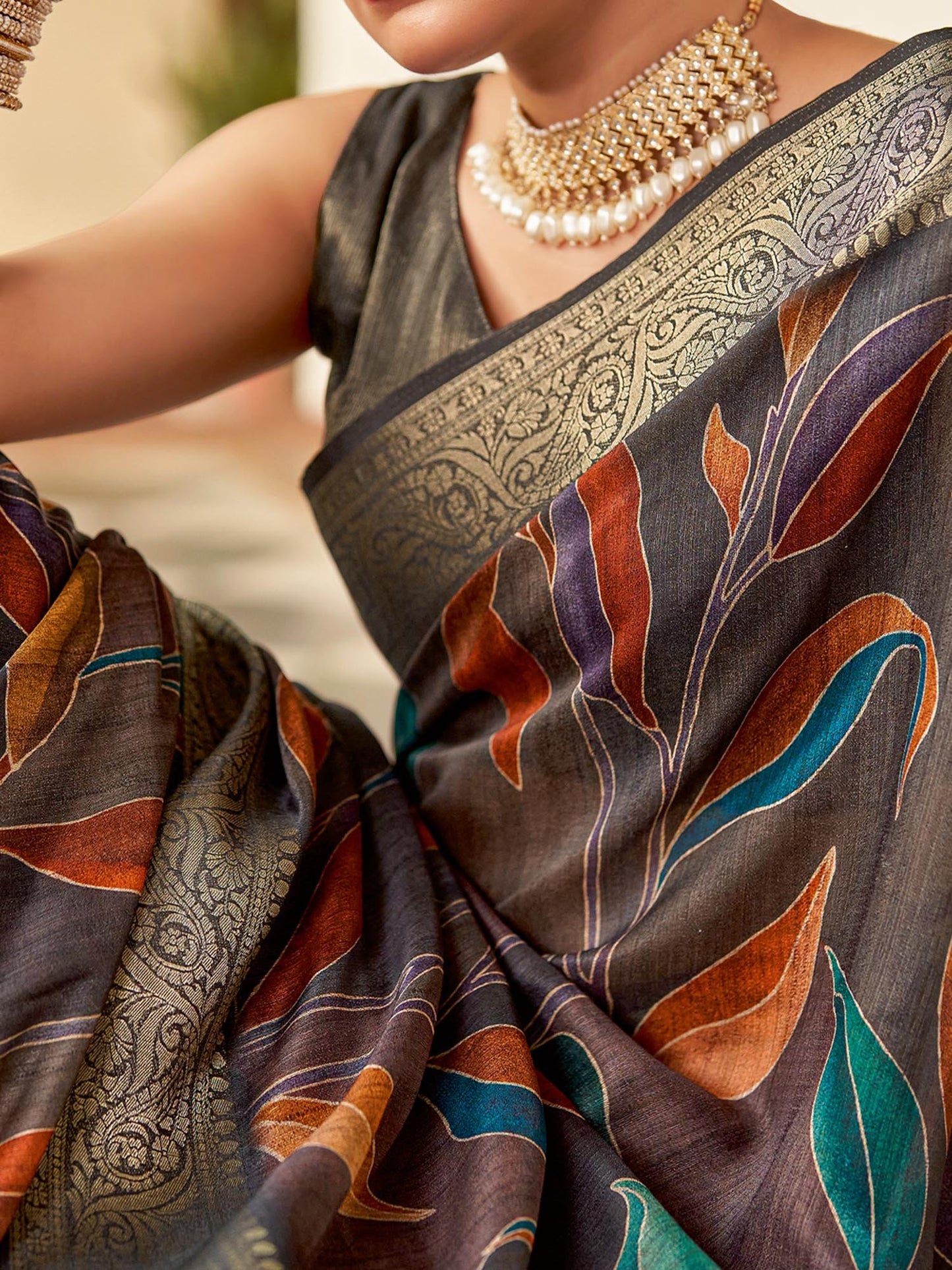 Black Sungudi Poly Silk Woven Saree