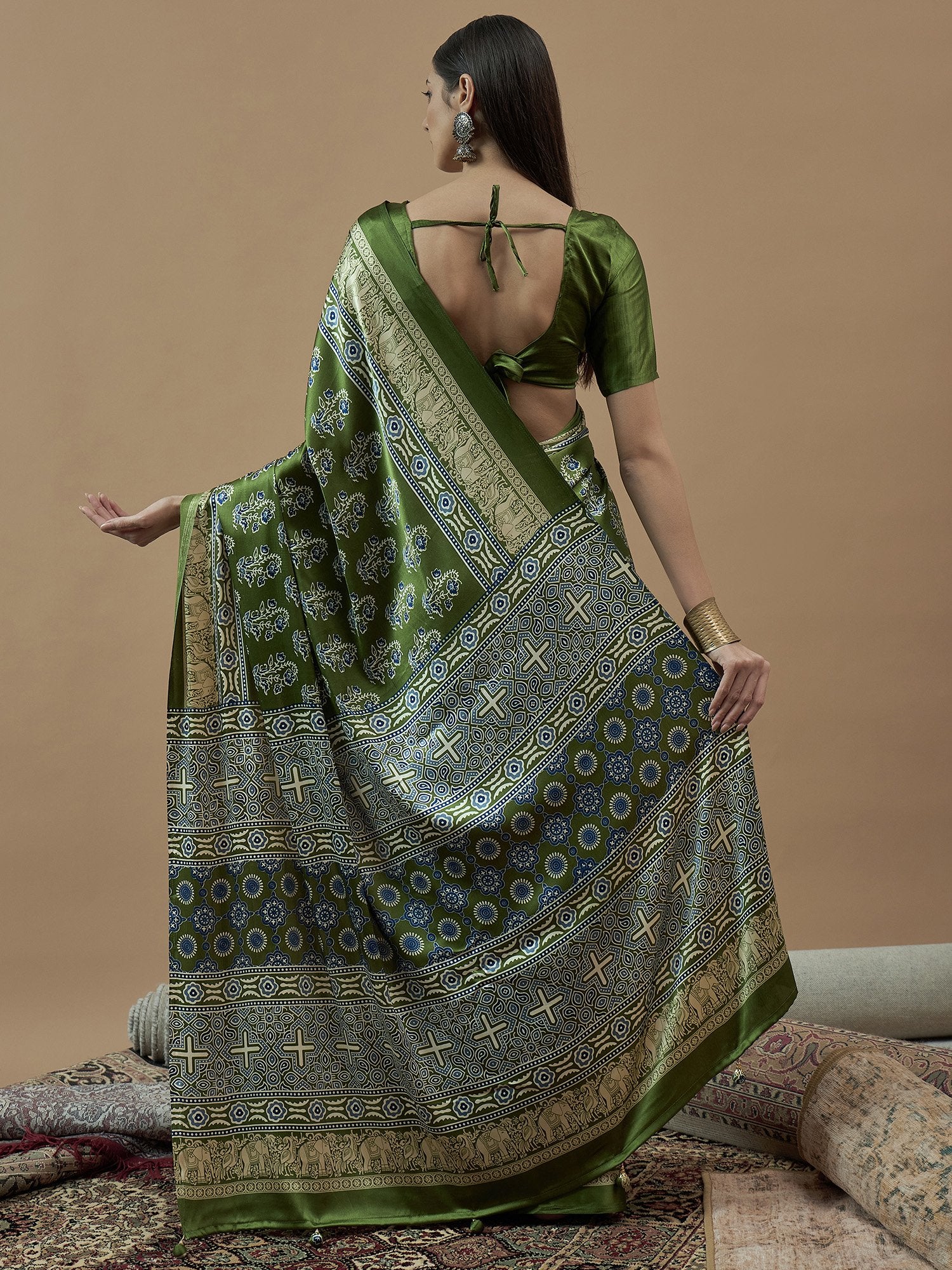 partywear designer saree for festive occasions