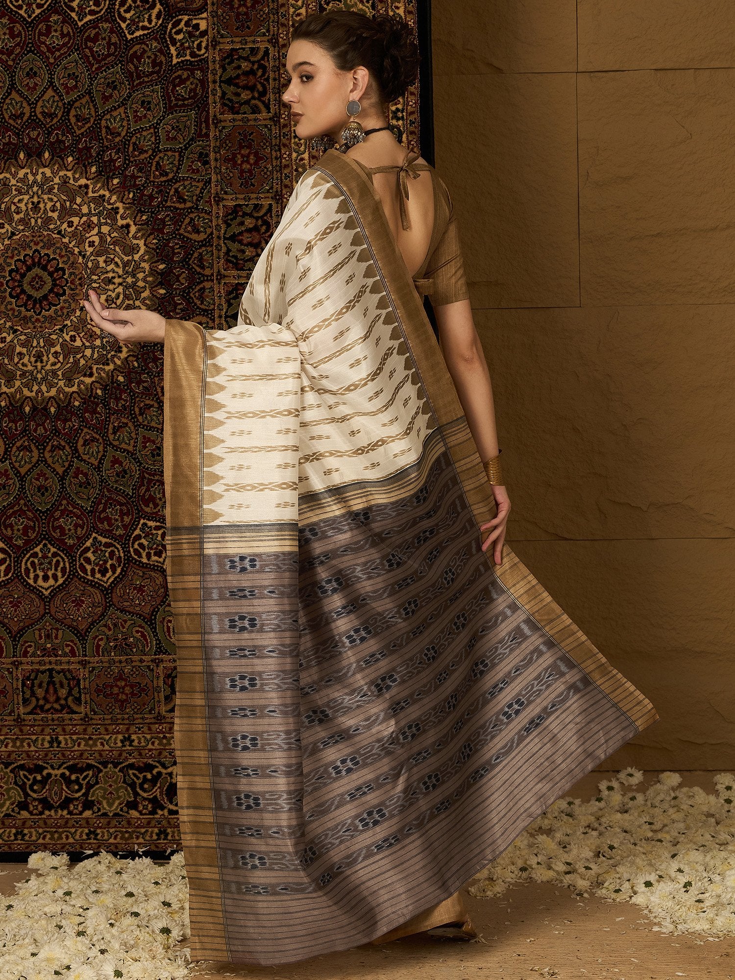 partywear designer saree for festive occasions