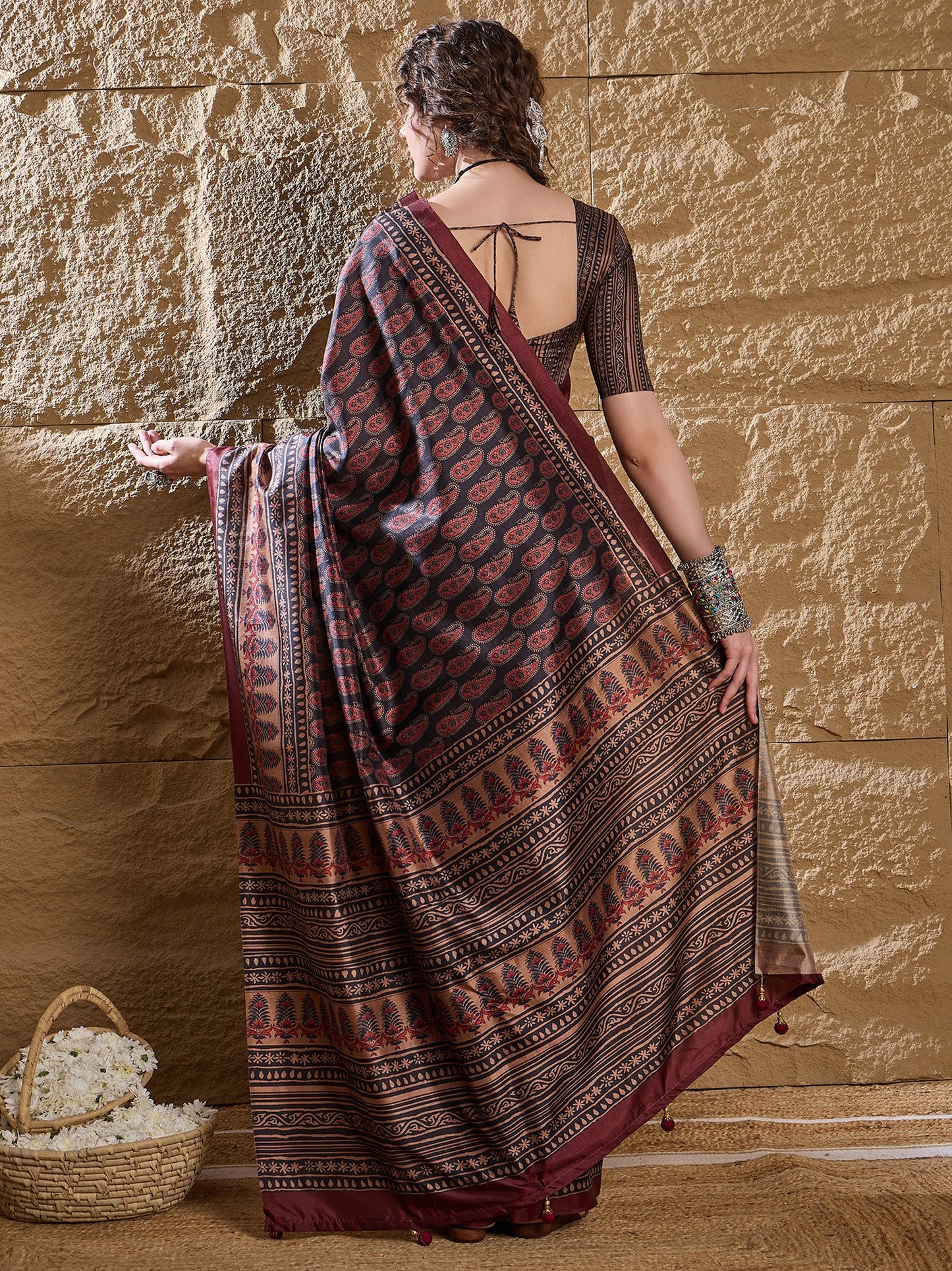 partywear designer saree for festive occasions