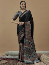 Black Block Print Crepe Printed Saree - The Dori Store