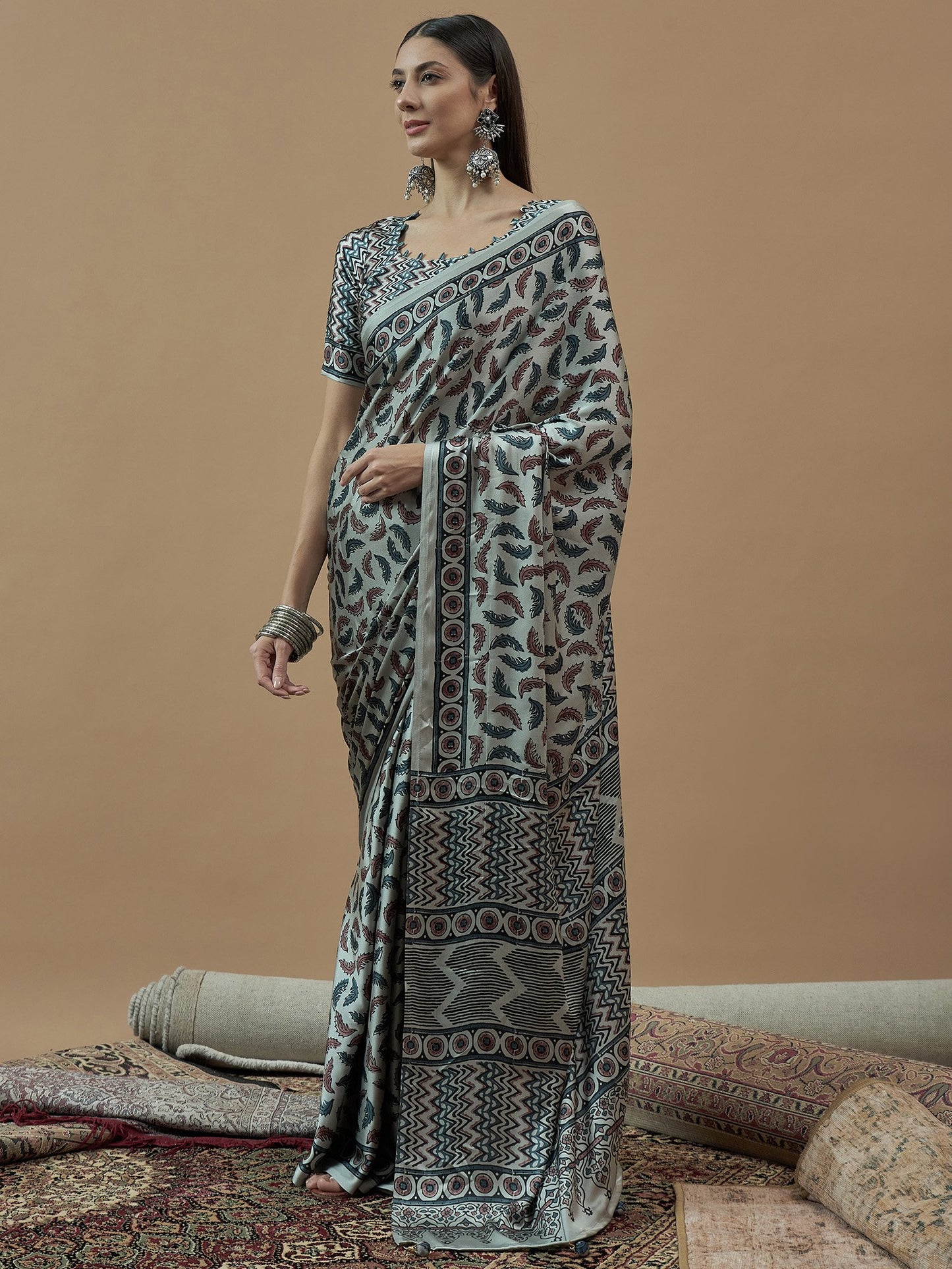 partywear designer saree for festive occasions