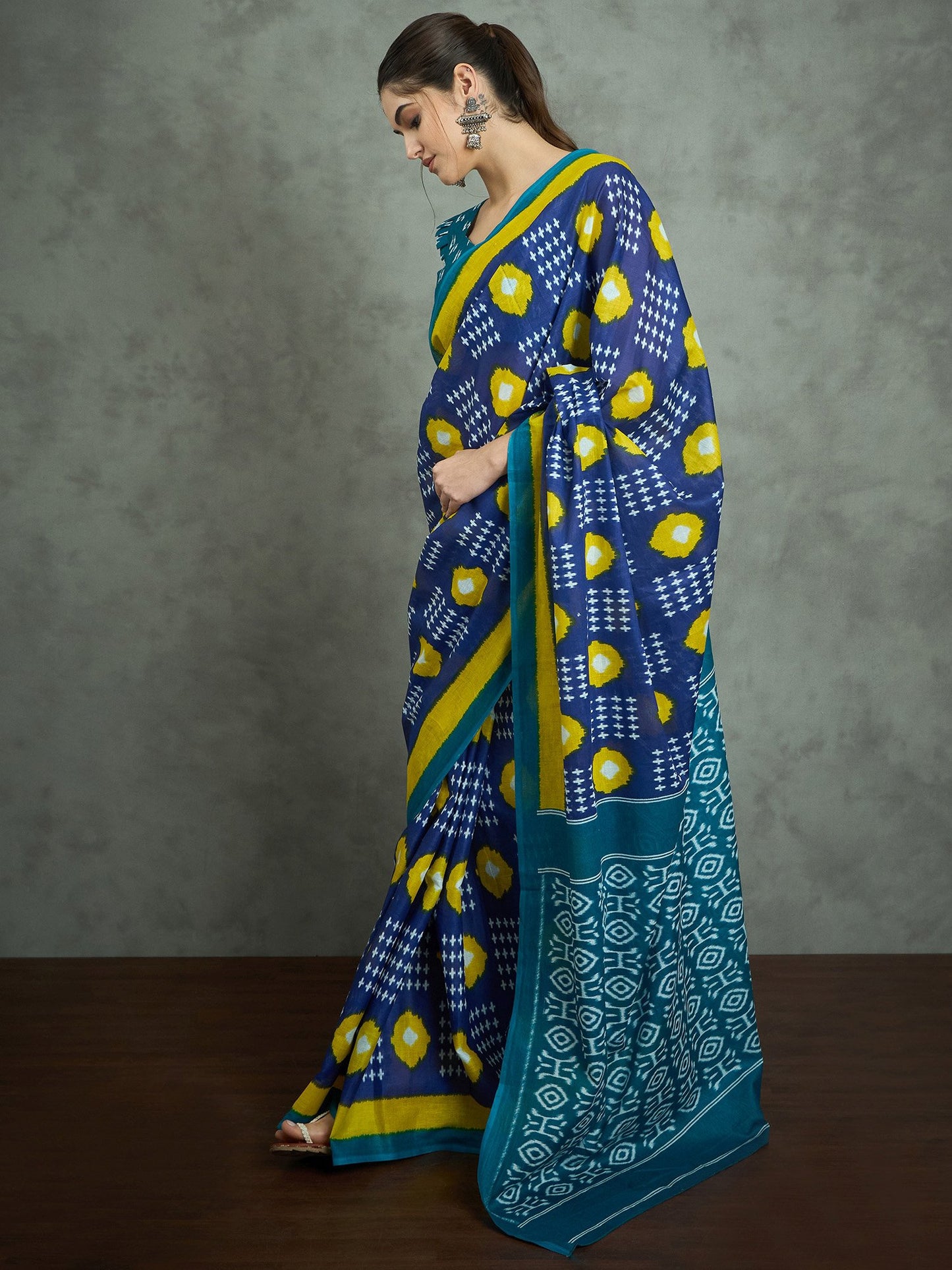 partywear designer saree for festive occasions