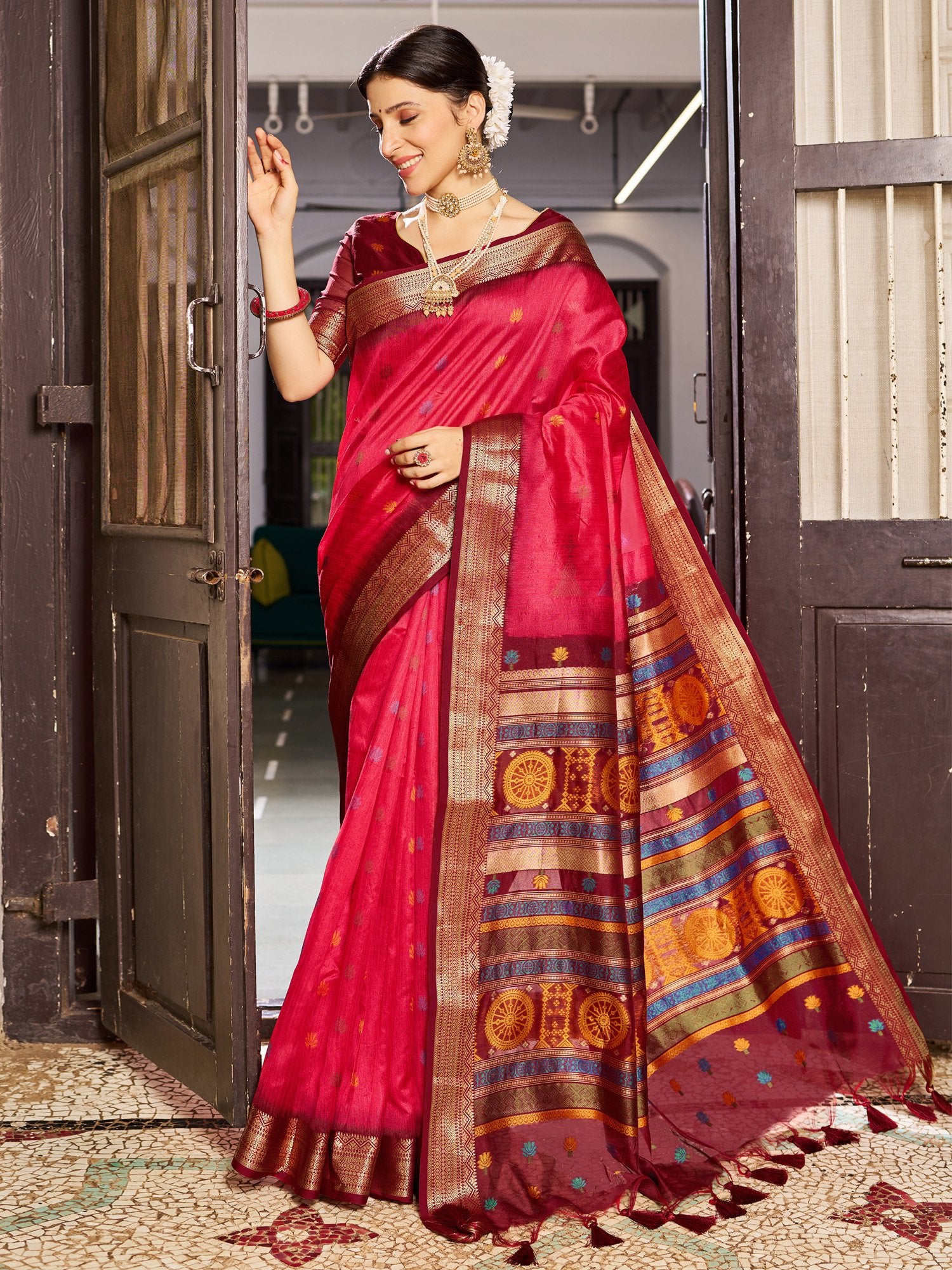 partywear designer saree for festive occasions