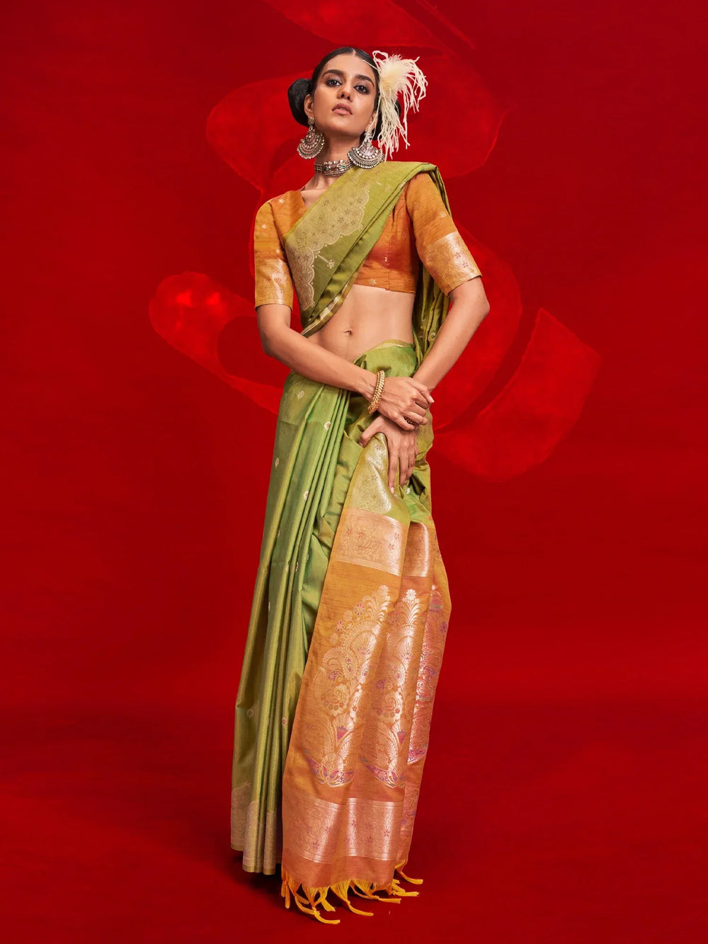Green Banarasi Tussar Silk Woven Saree - The Dori Store
