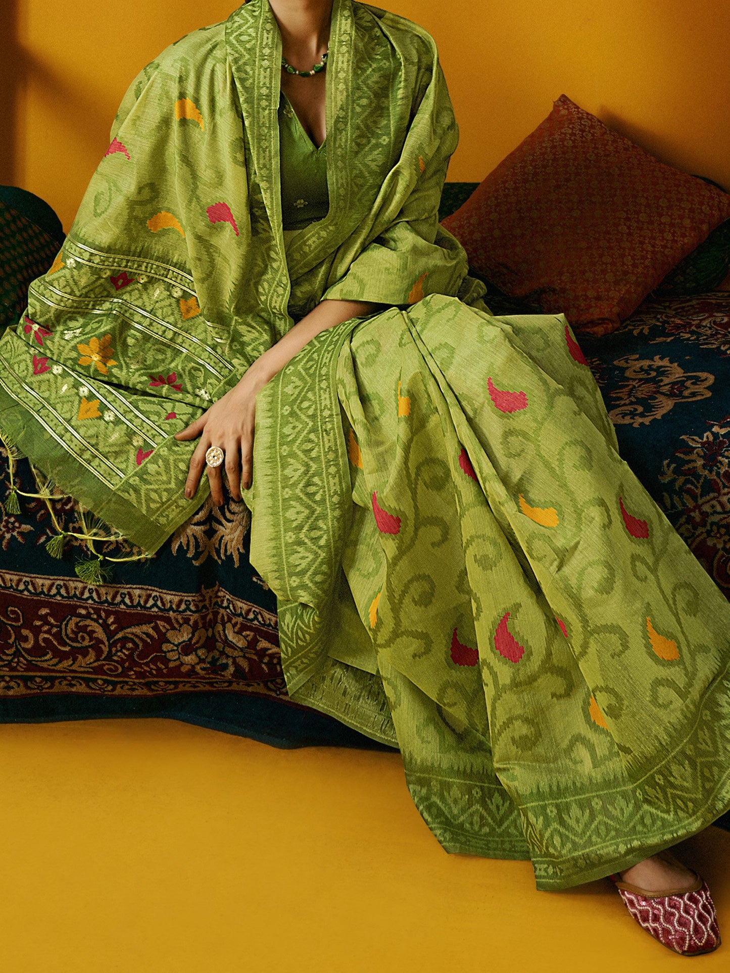 Green Ikat Cotton Blend Woven Saree