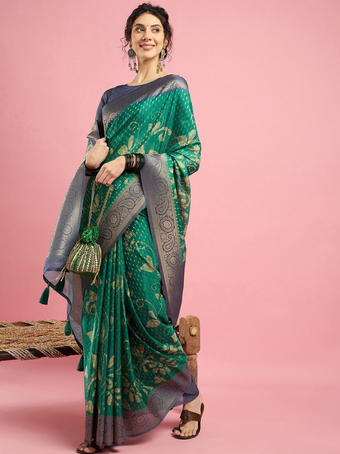 Green Sungudi Eri Silk Woven Saree