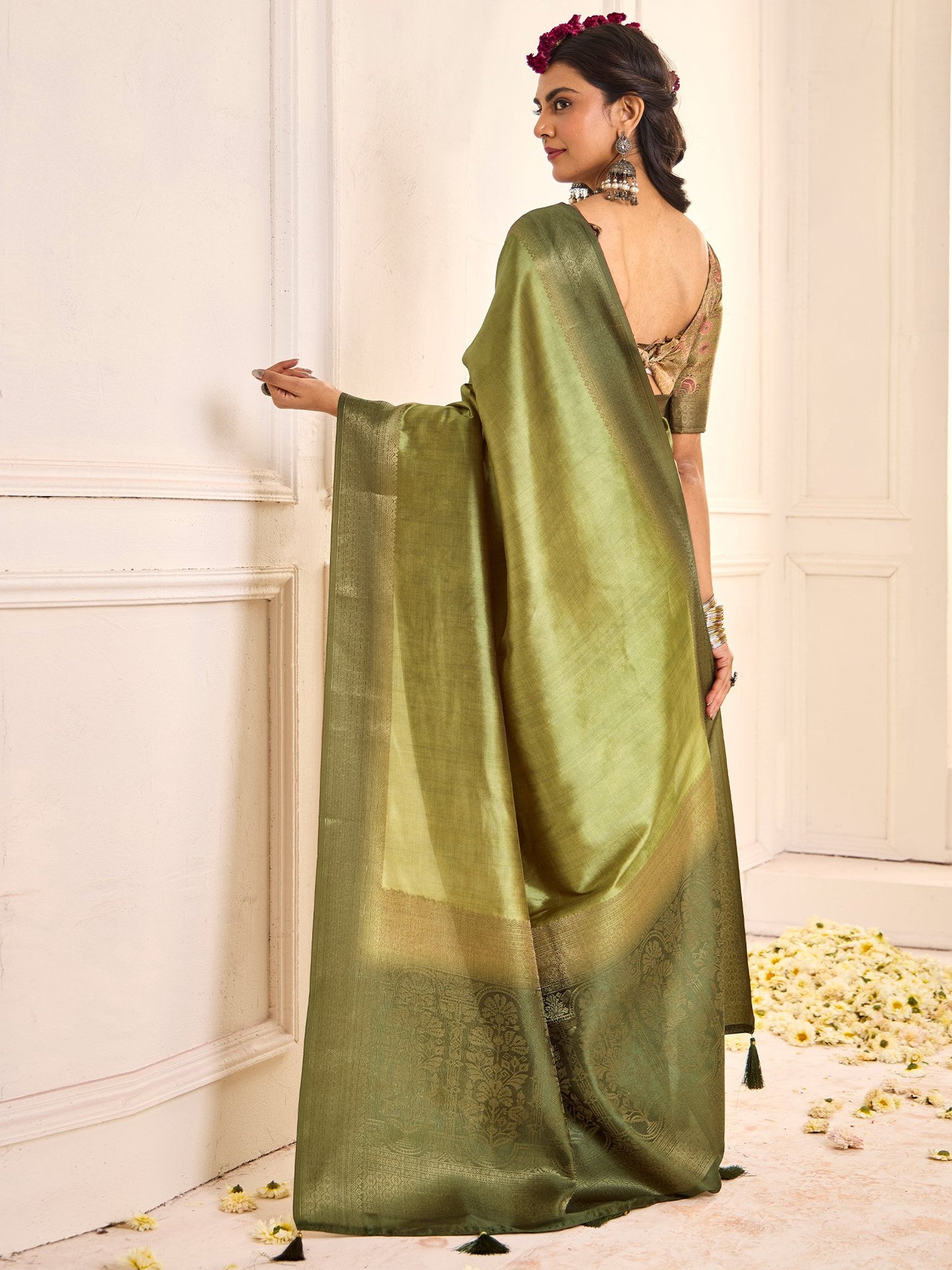 Light Jamdani Tussar Silk Woven Saree