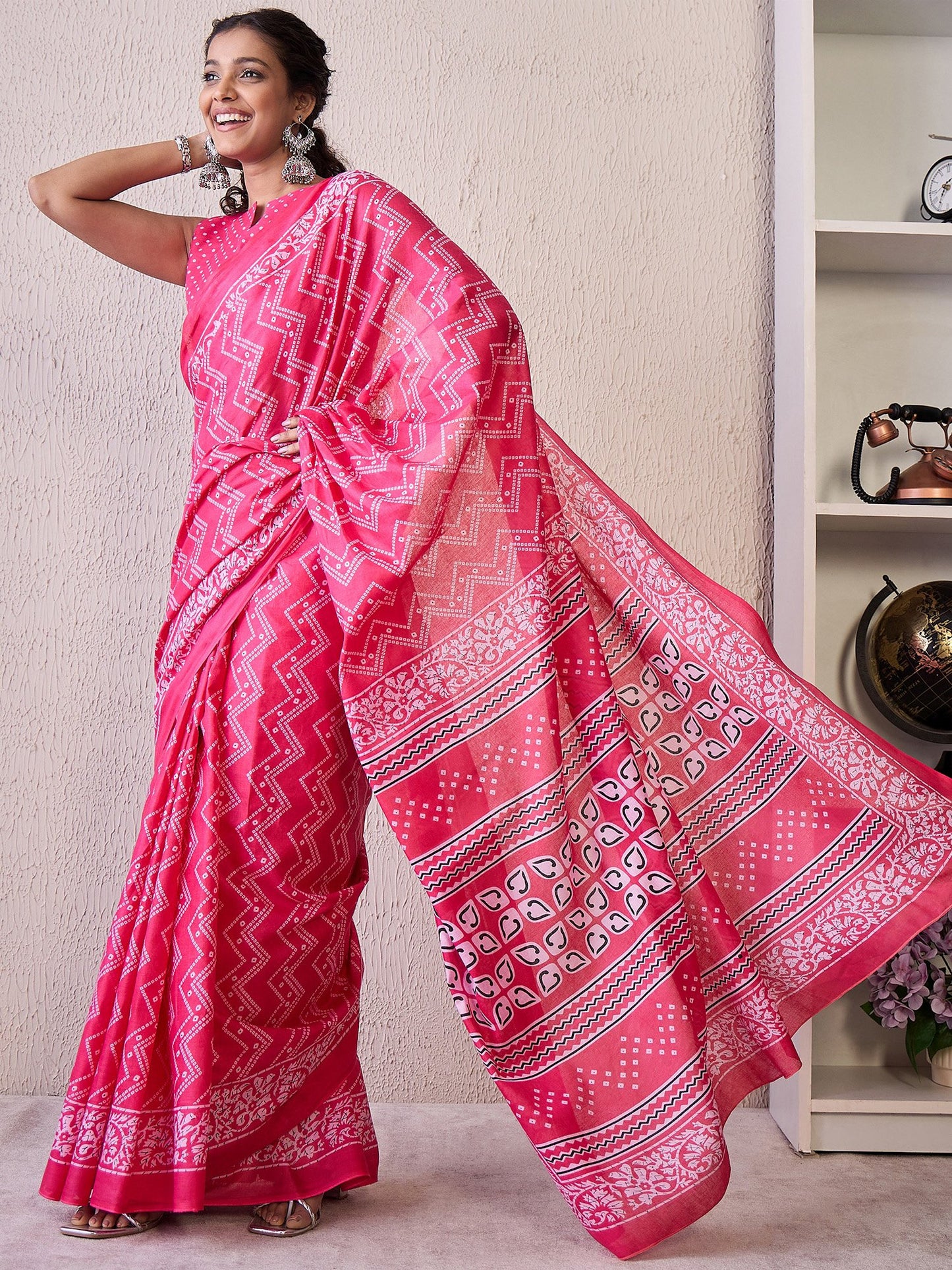 Pink Bandhani Cotton Blend Printed Saree