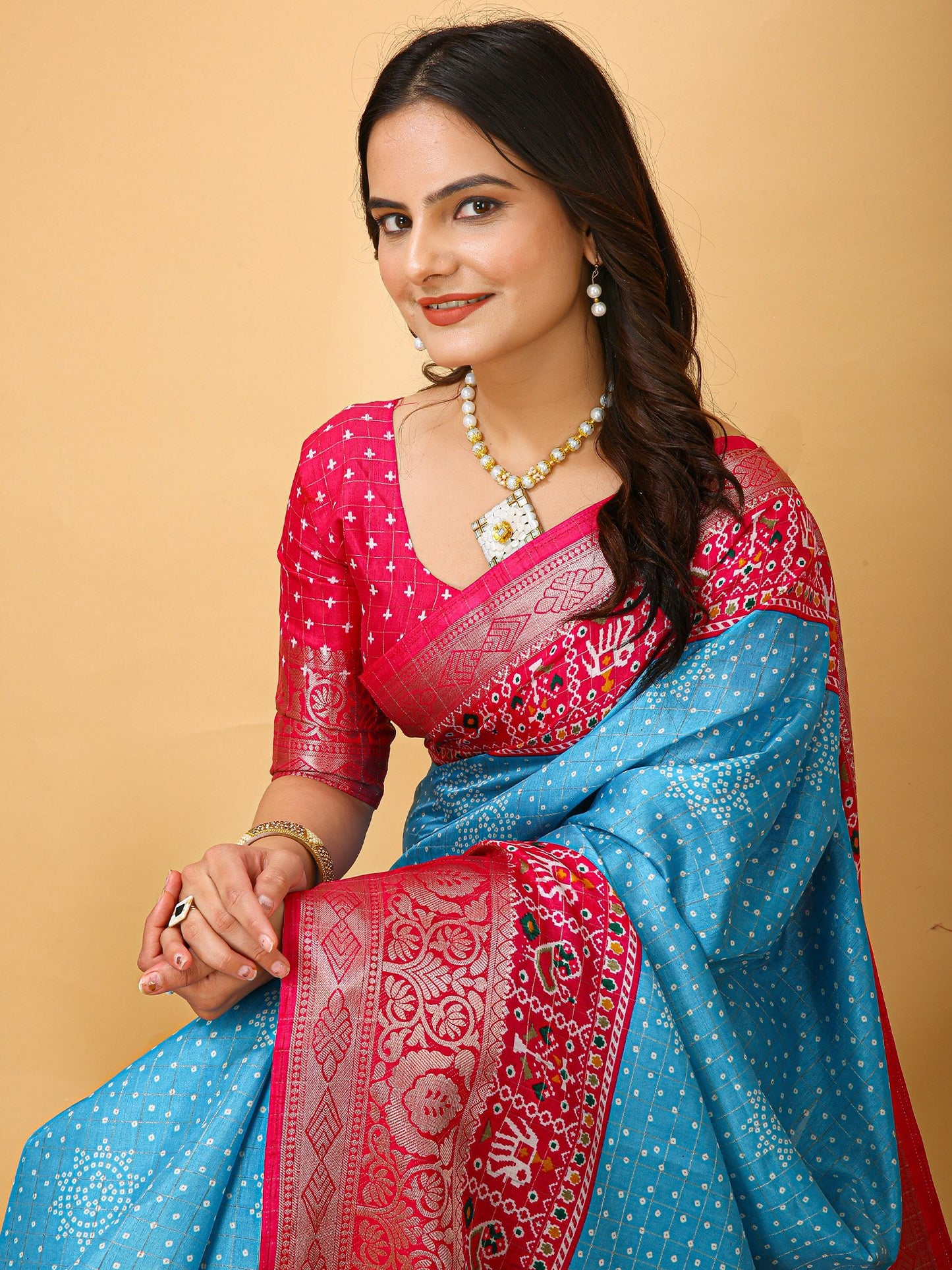 Light Patola Dola Silk Printed Saree