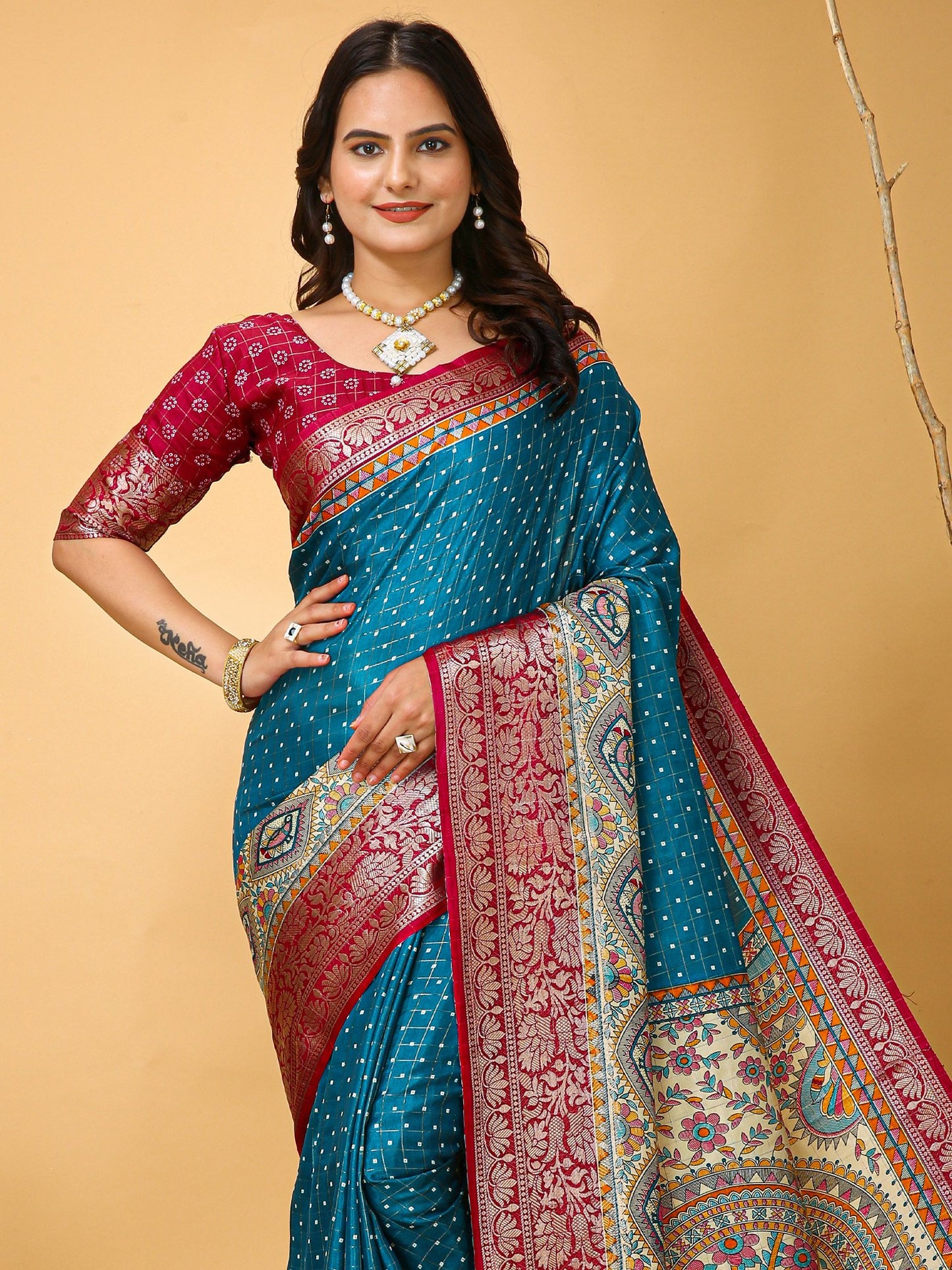 Light Sungudi Silk Blend Printed Saree