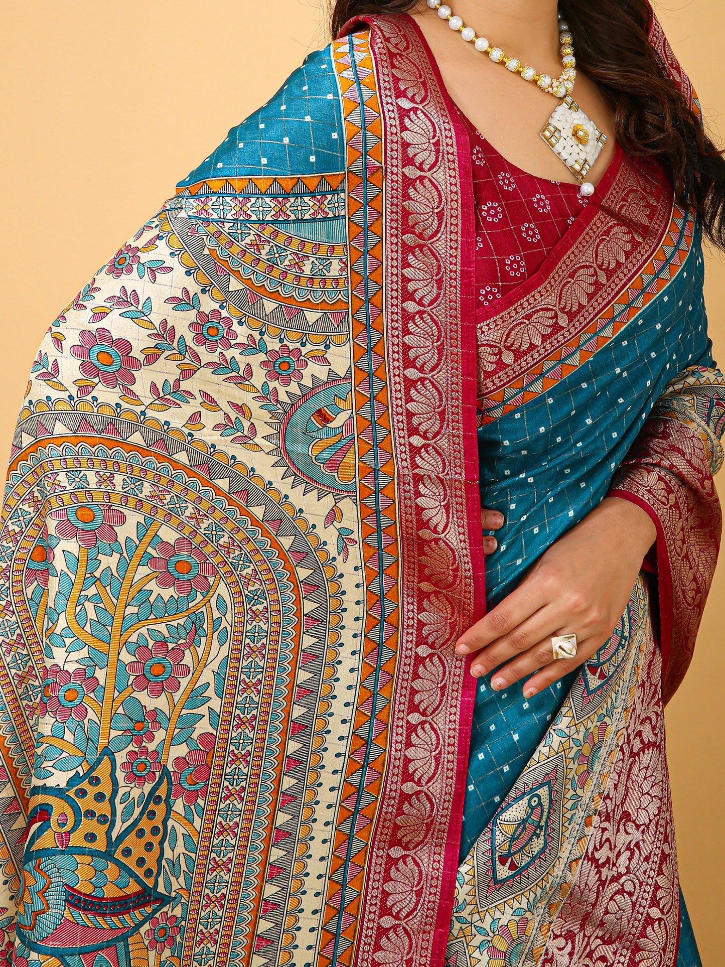 Light Sungudi Silk Blend Printed Saree