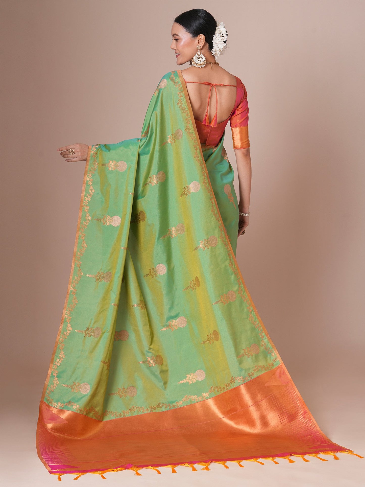 Light Jamdani Pure Silk Woven Saree