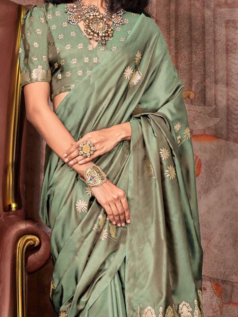 Light Gadwal Satin Silk Woven Saree - The Dori Store