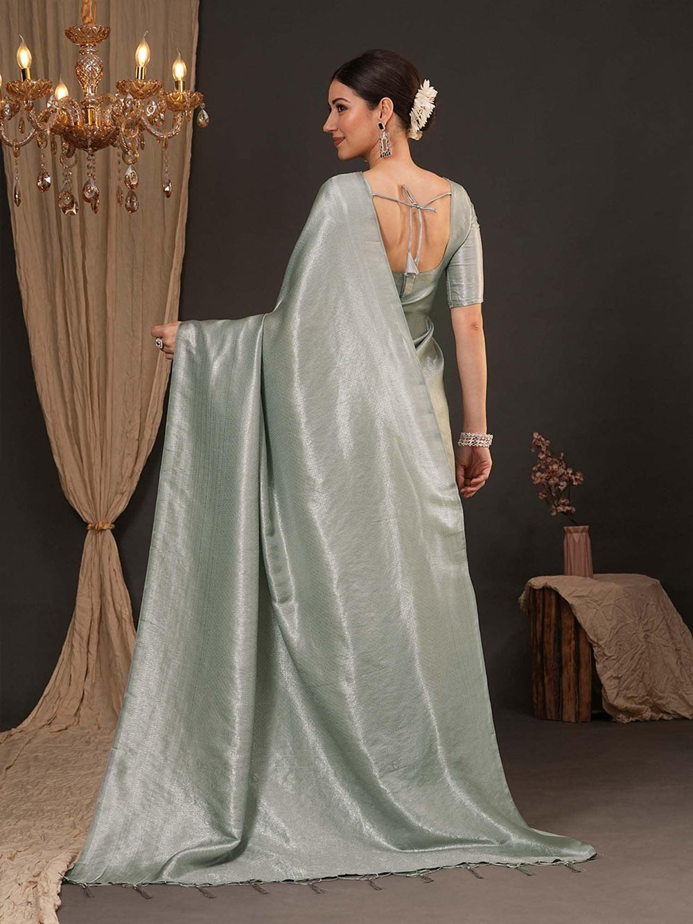 Grey Kanjeevaram Silk Blend Woven Saree - The Dori Store