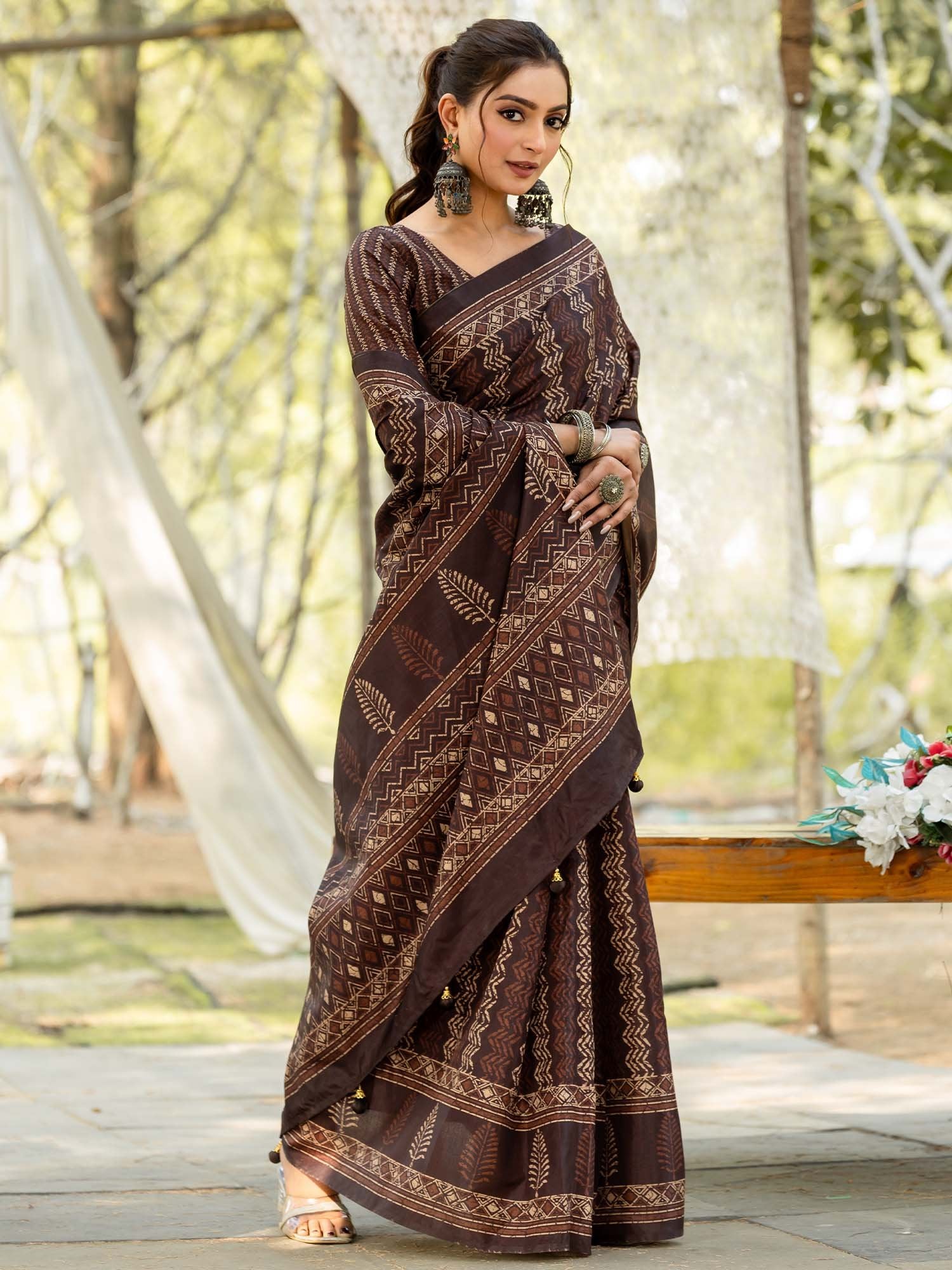 partywear designer saree for festive occasions