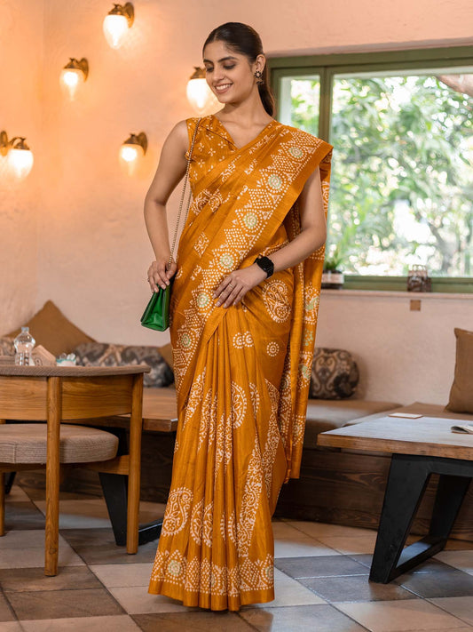 Yellow Mustard Bagru Dola Silk Printed Saree