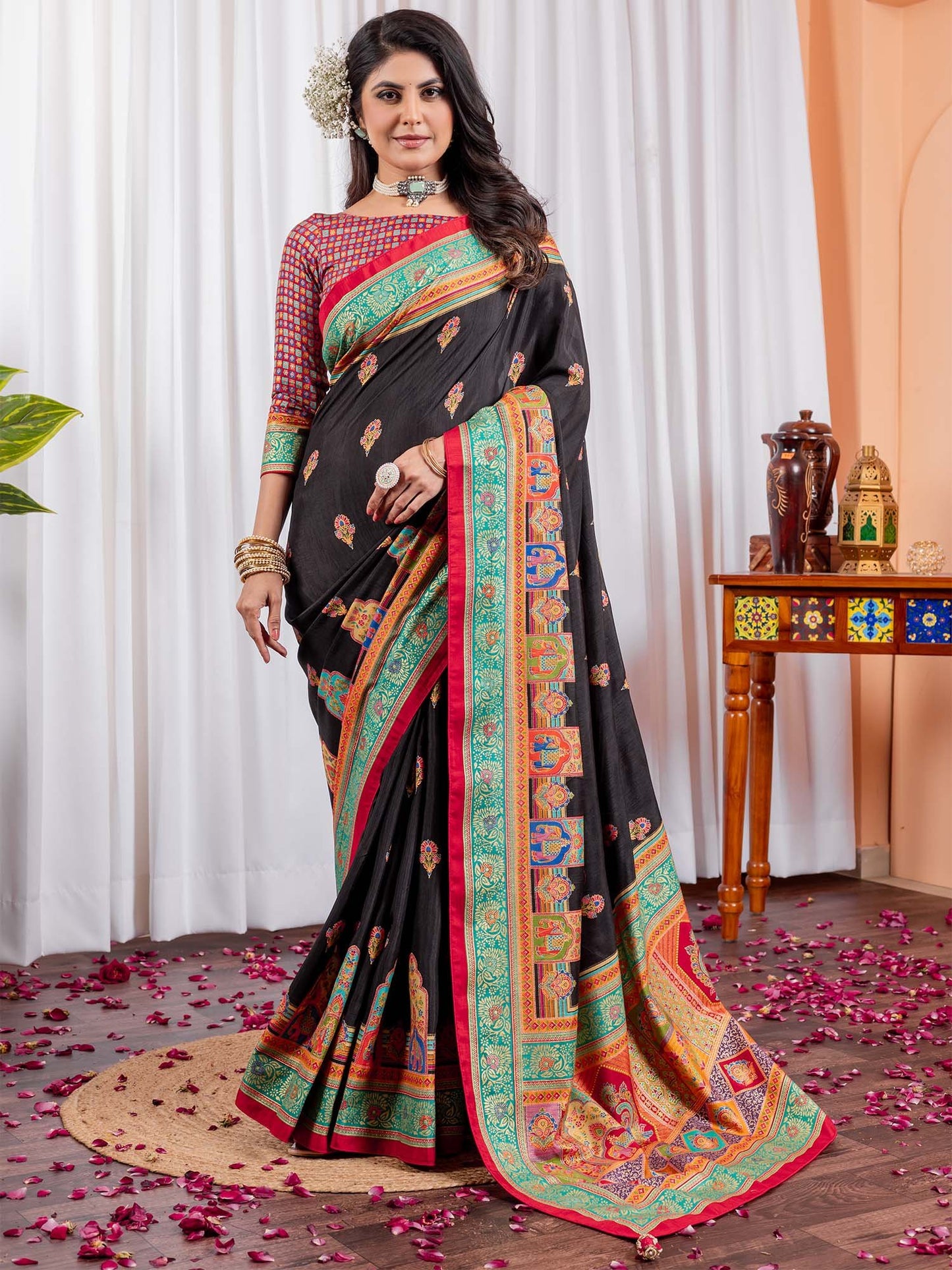 Black Black Tussar Silk Blend Printed Saree