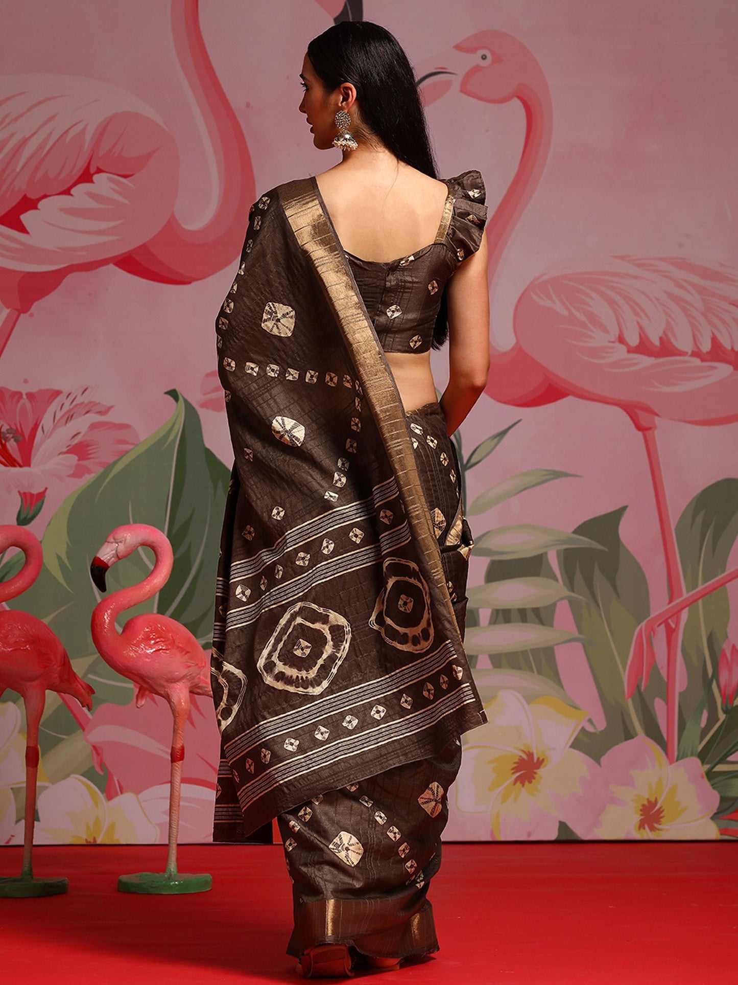 Coffee Sungudi Silk Blend Printed Saree