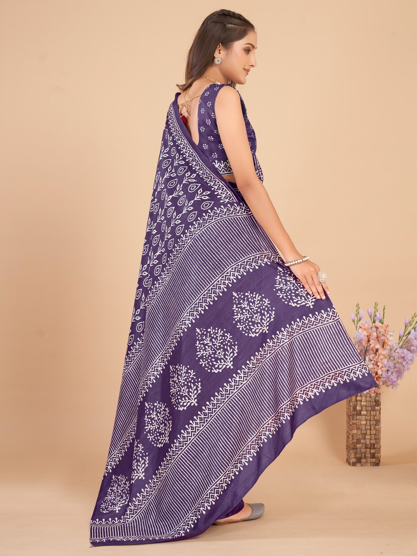 partywear designer saree for festive occasions