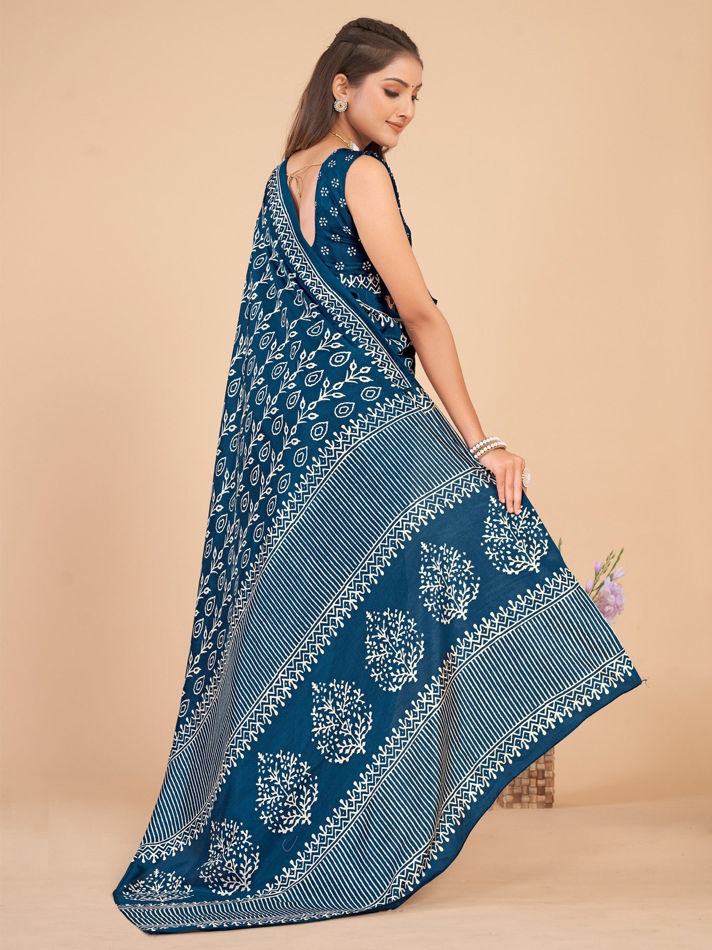 Teal Bagru Dola Silk Printed Saree