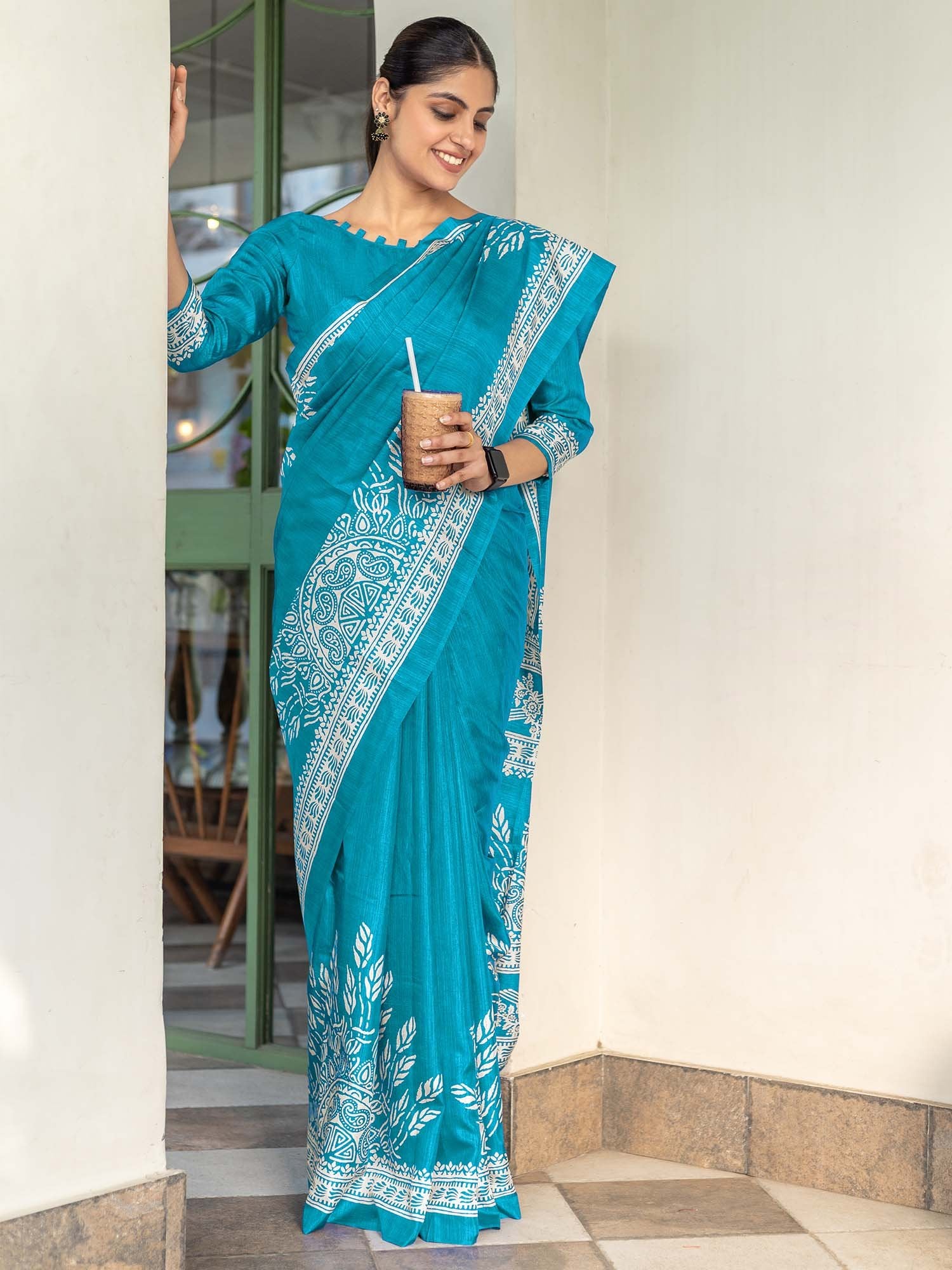 partywear designer saree for festive occasions