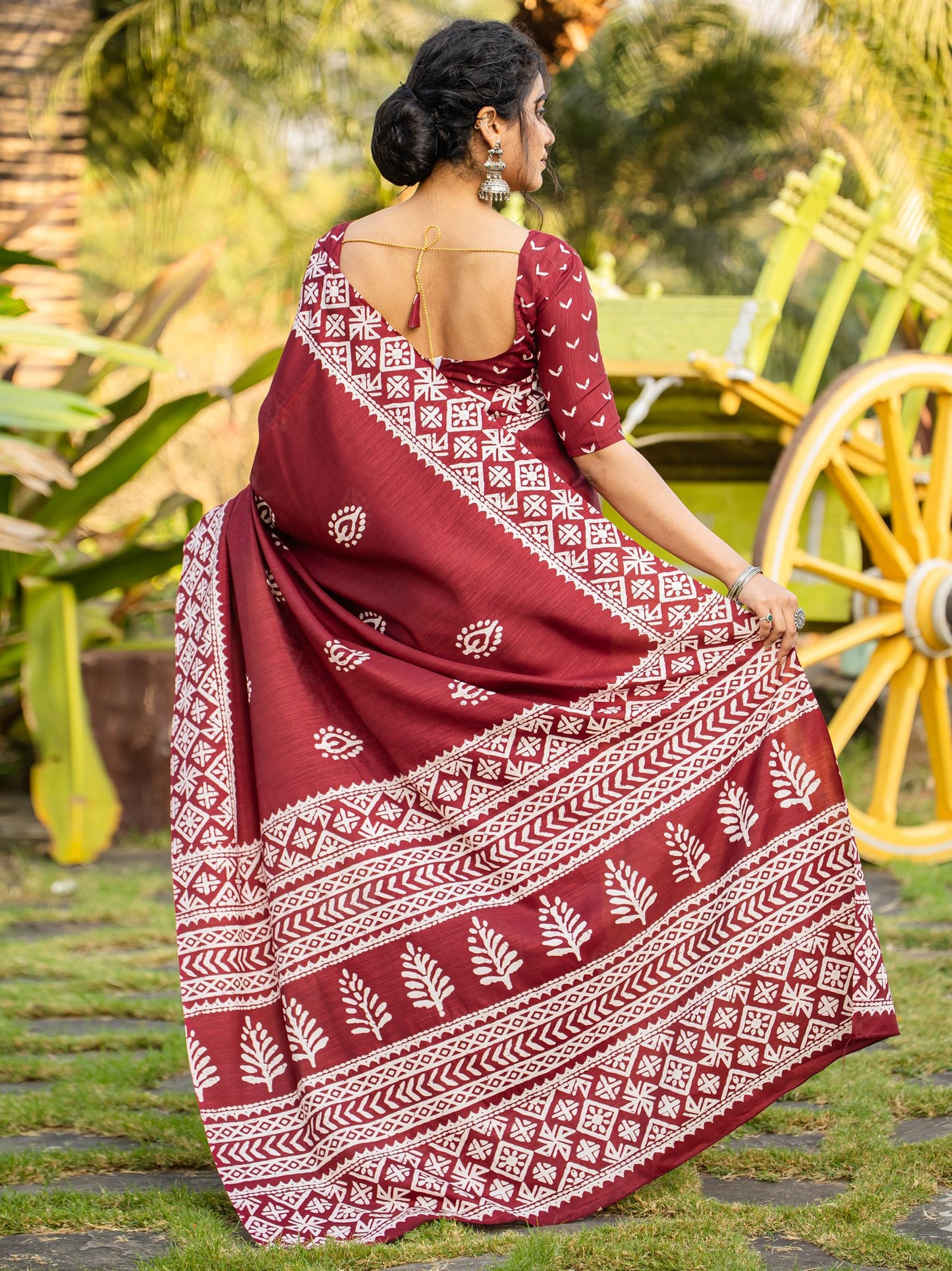Maroon Bagh Cotton Blend Printed Saree