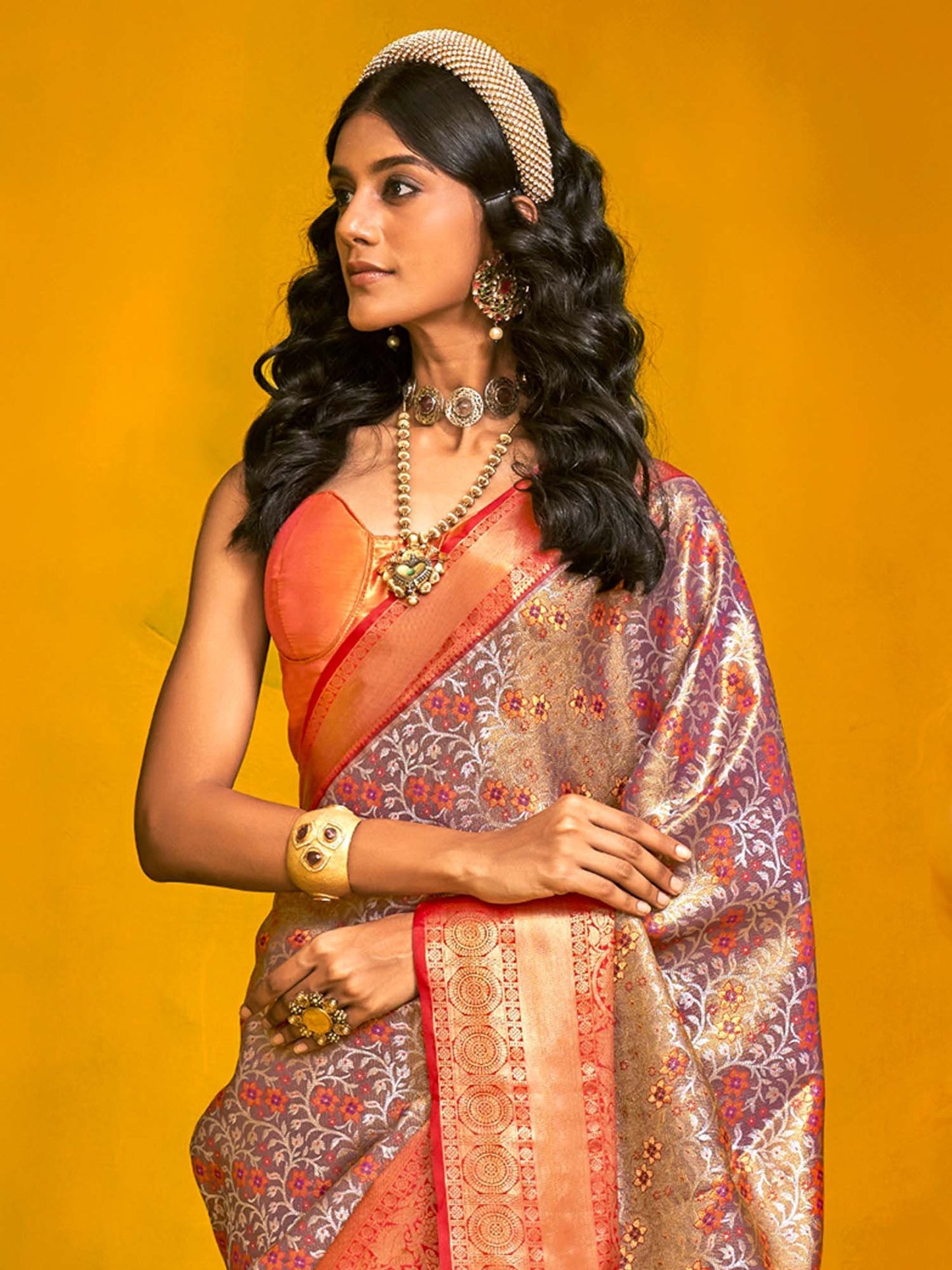 Metallic Kanjeevaram Kanjeevaram Silk Woven Saree
