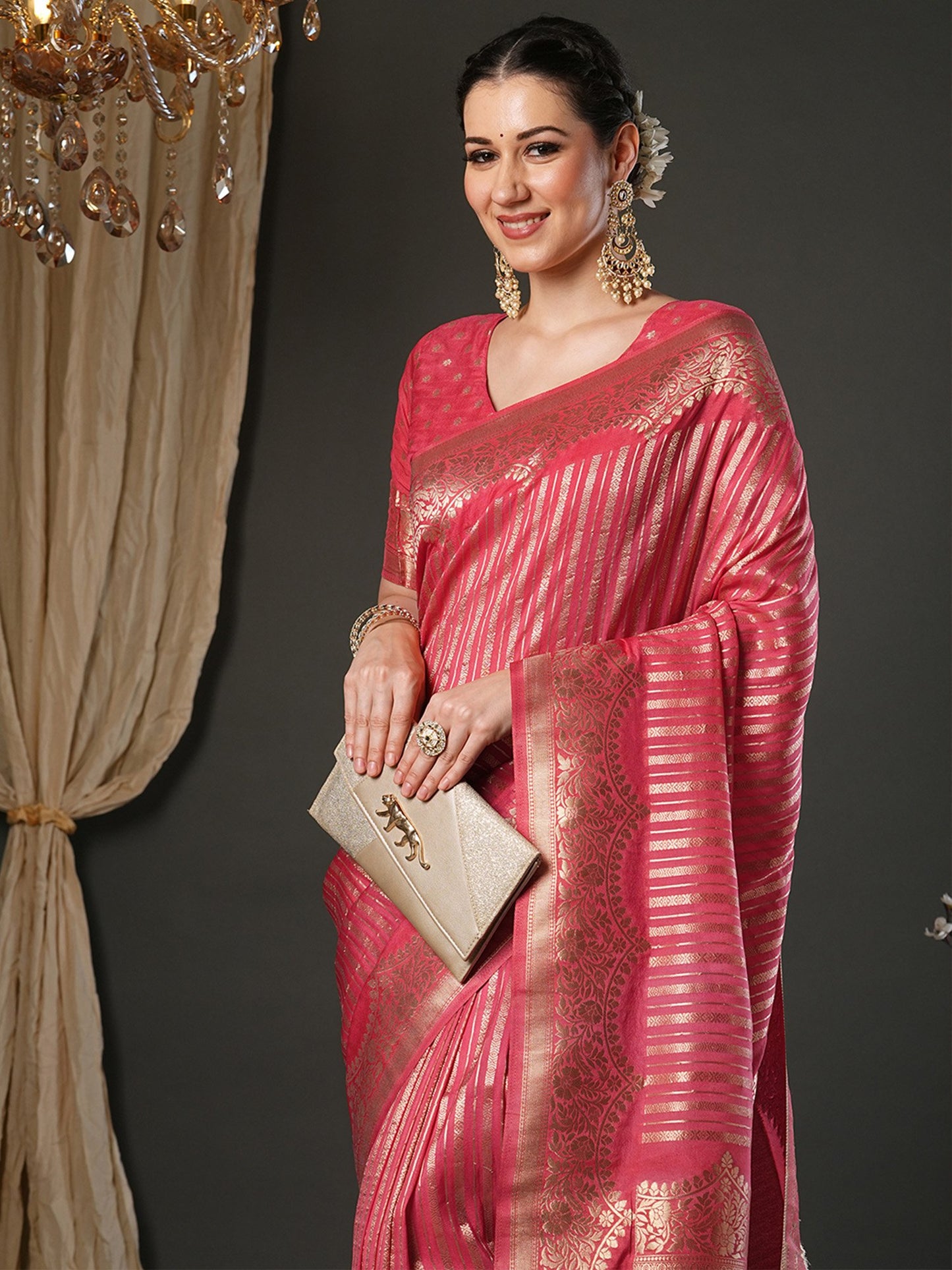 Pink Kanjeevaram Viscose Woven Saree