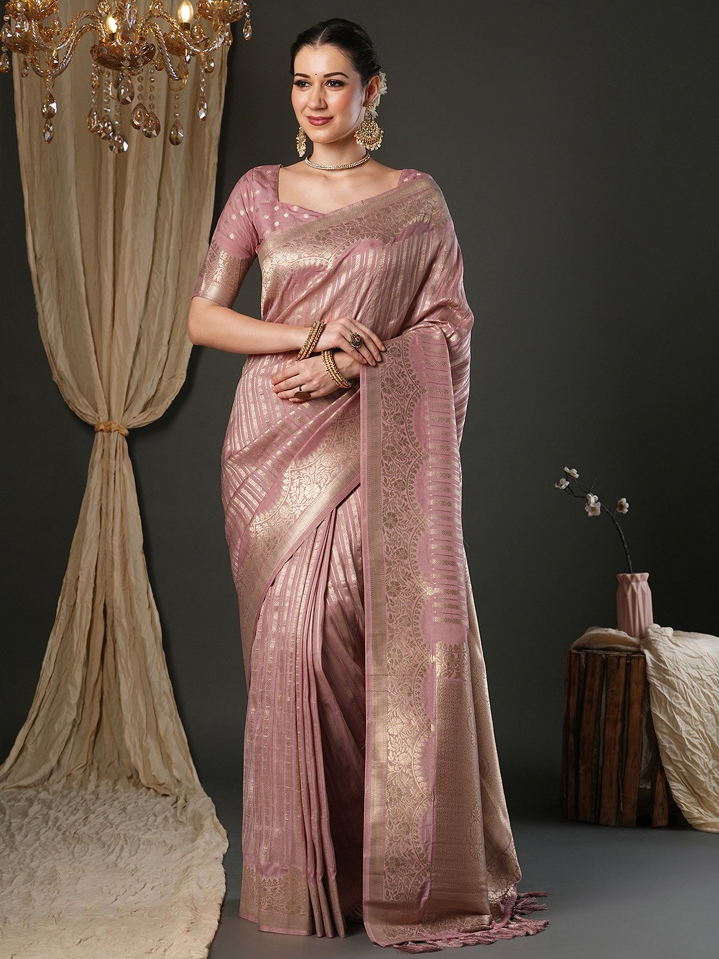 Purple Mauve Kanjeevaram Viscose Woven Saree