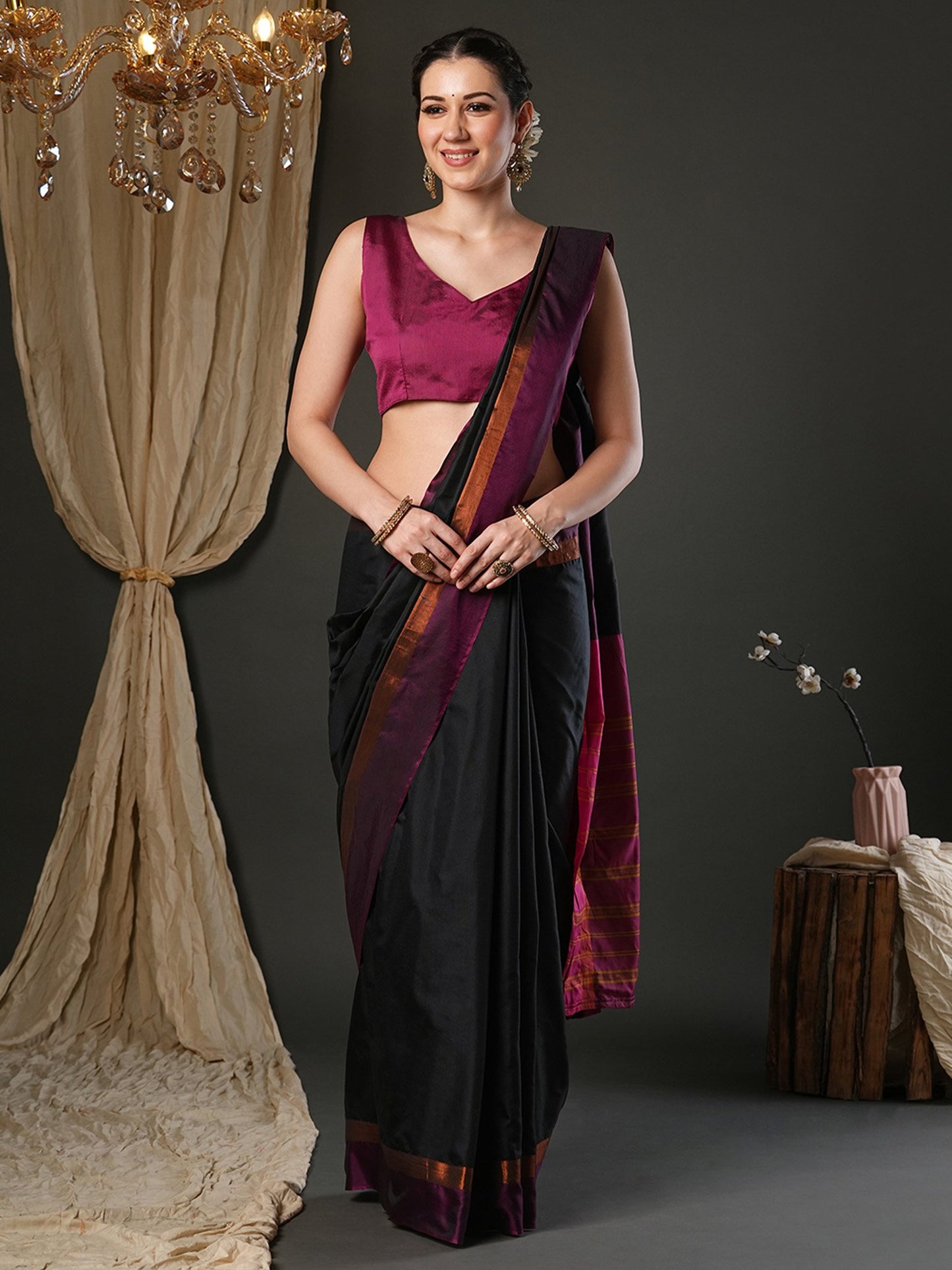 Black Black Taant Aura Silk Woven Saree