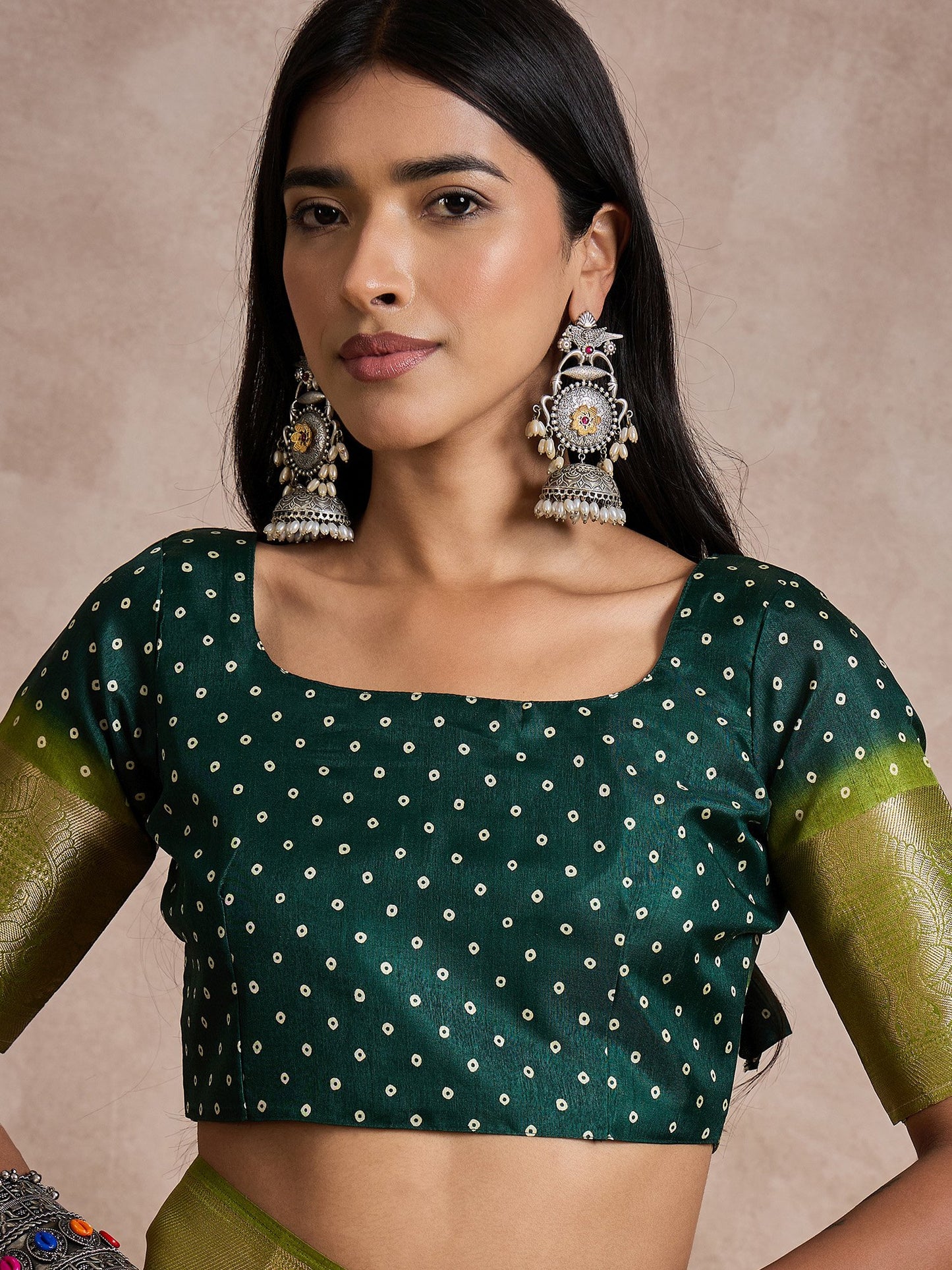 Green Sungudi Dola Silk Printed Saree
