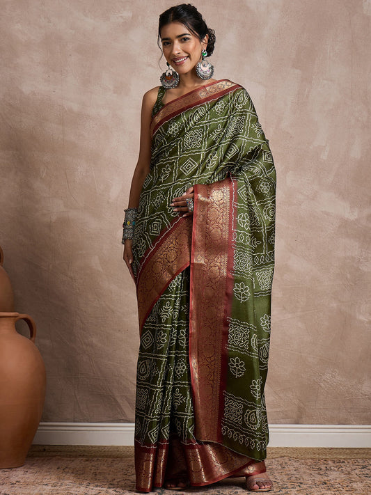 Green Green Sungudi Dola Silk Printed Saree