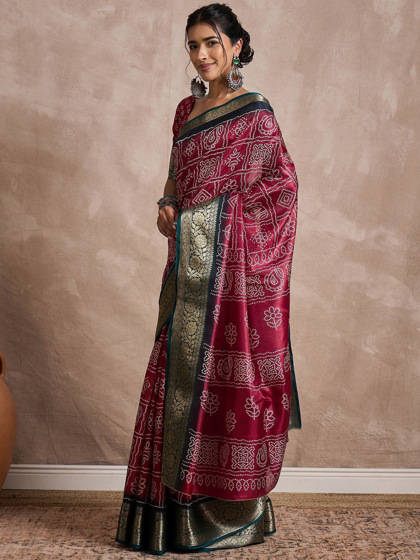 Burgundy Sungudi Dola Silk Printed Saree