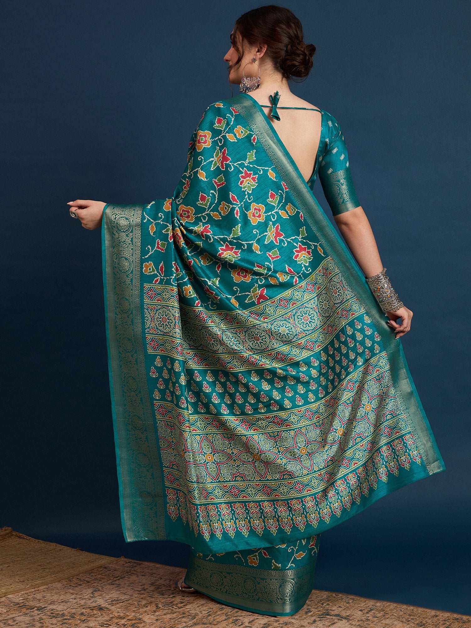 partywear designer saree for festive occasions