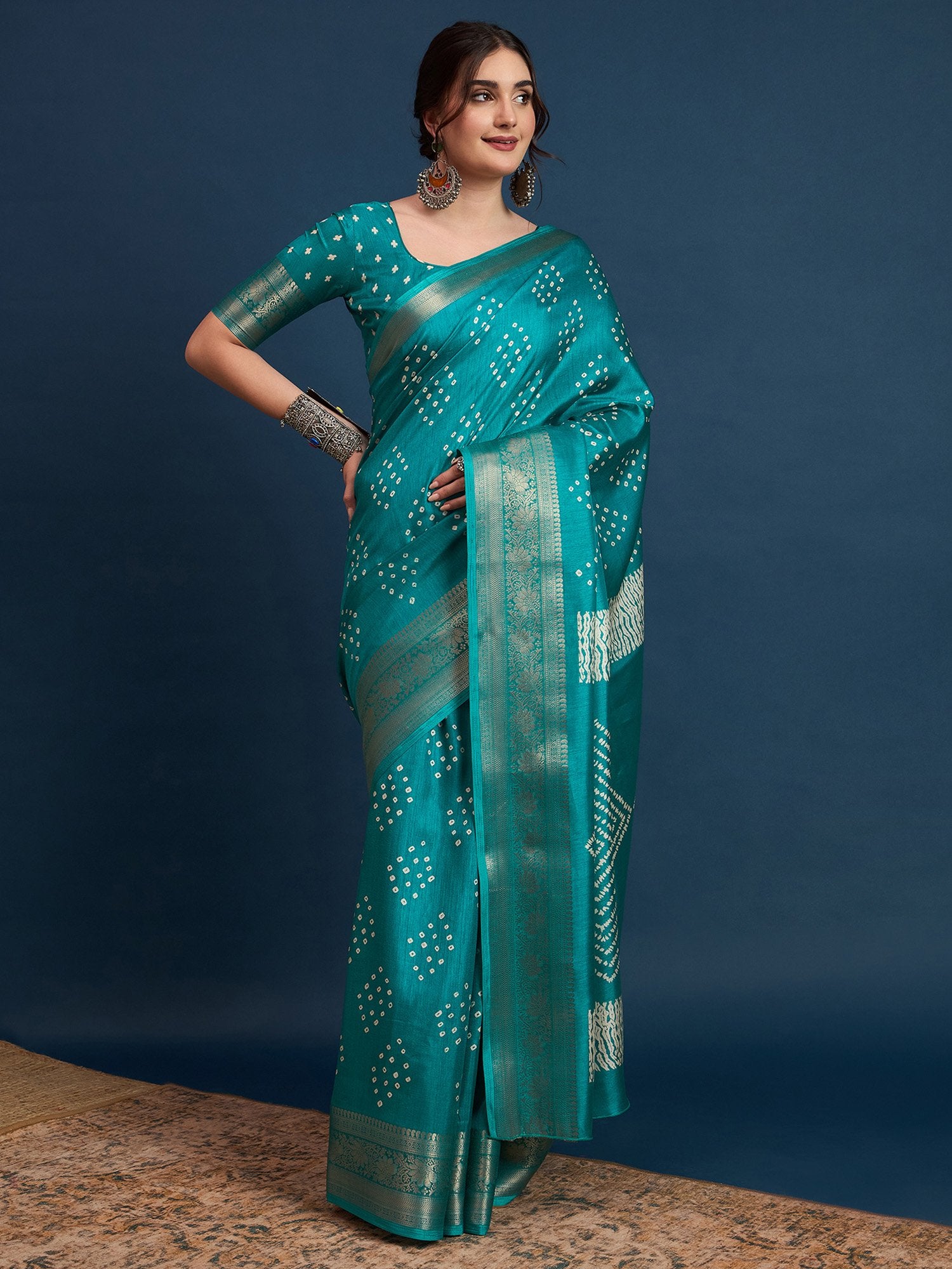 Blue Blue Sungudi Silk Blend Printed Saree