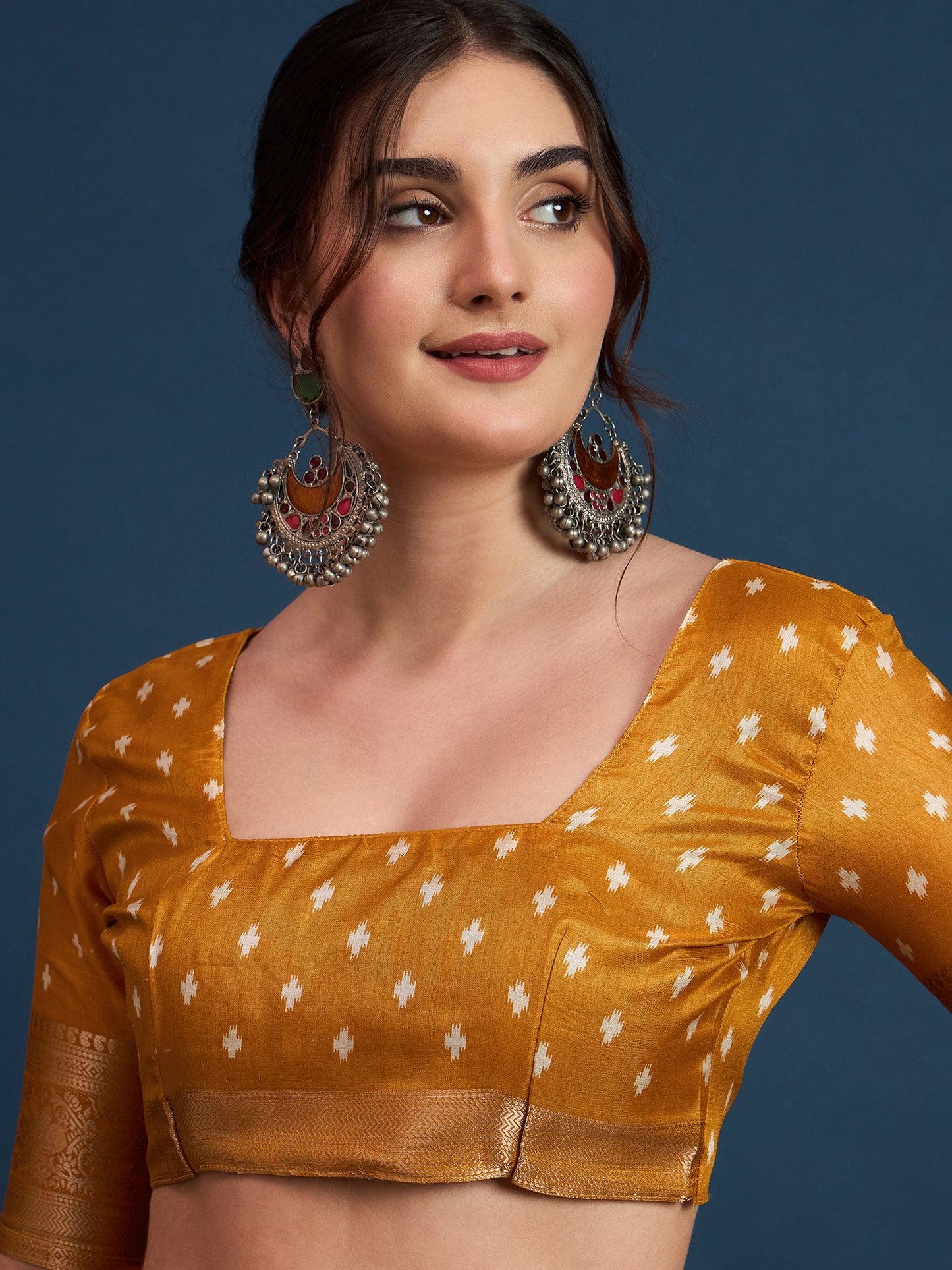Mustard Sungudi Silk Blend Printed Saree