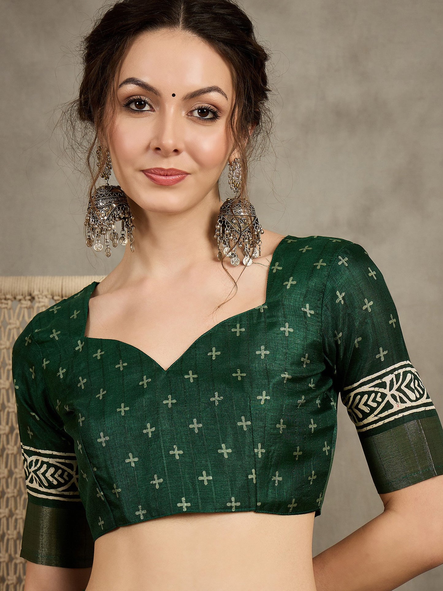 Green Sungudi Silk Blend Printed Saree
