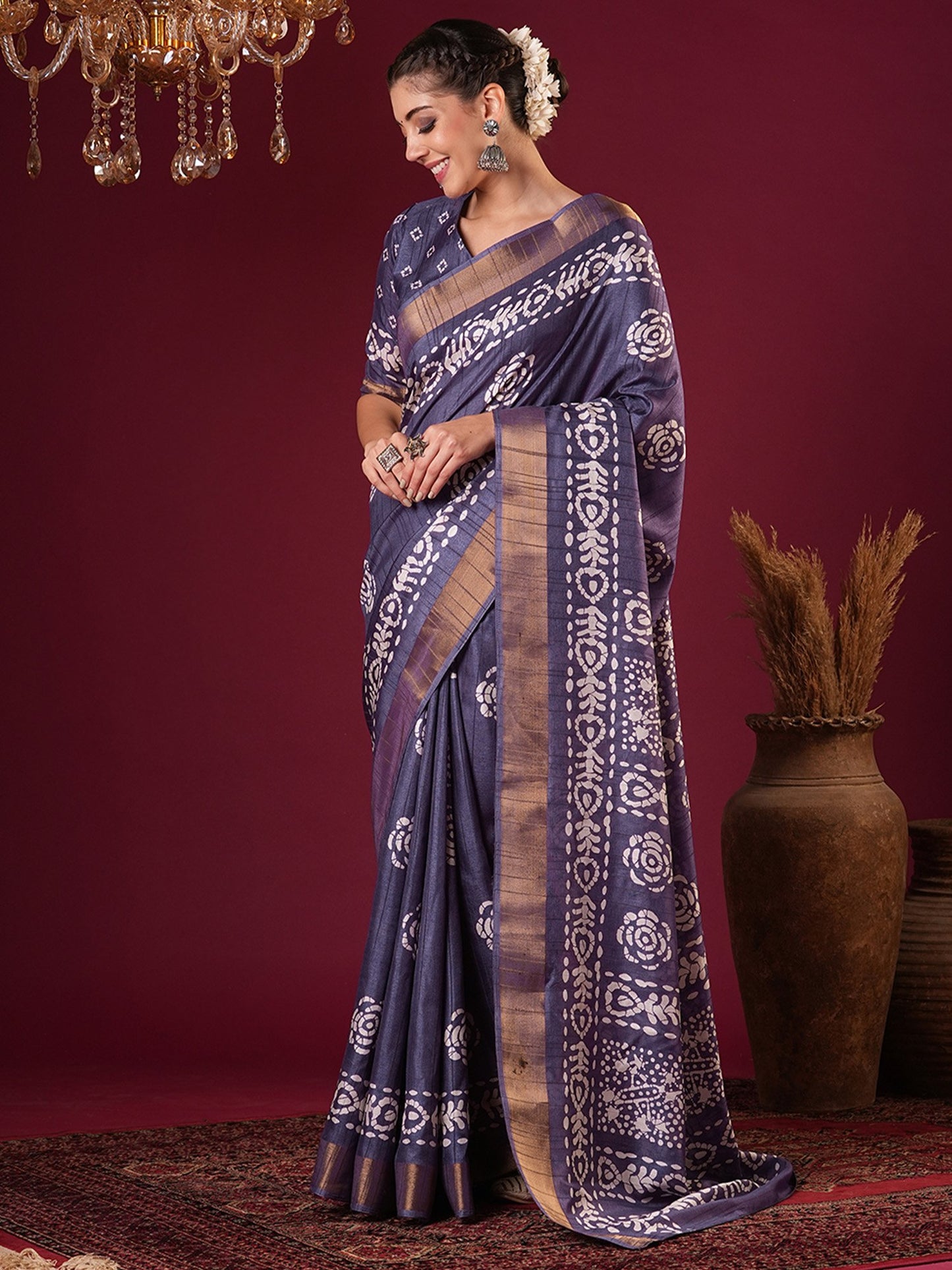 Violet Sungudi Silk Blend Printed Saree