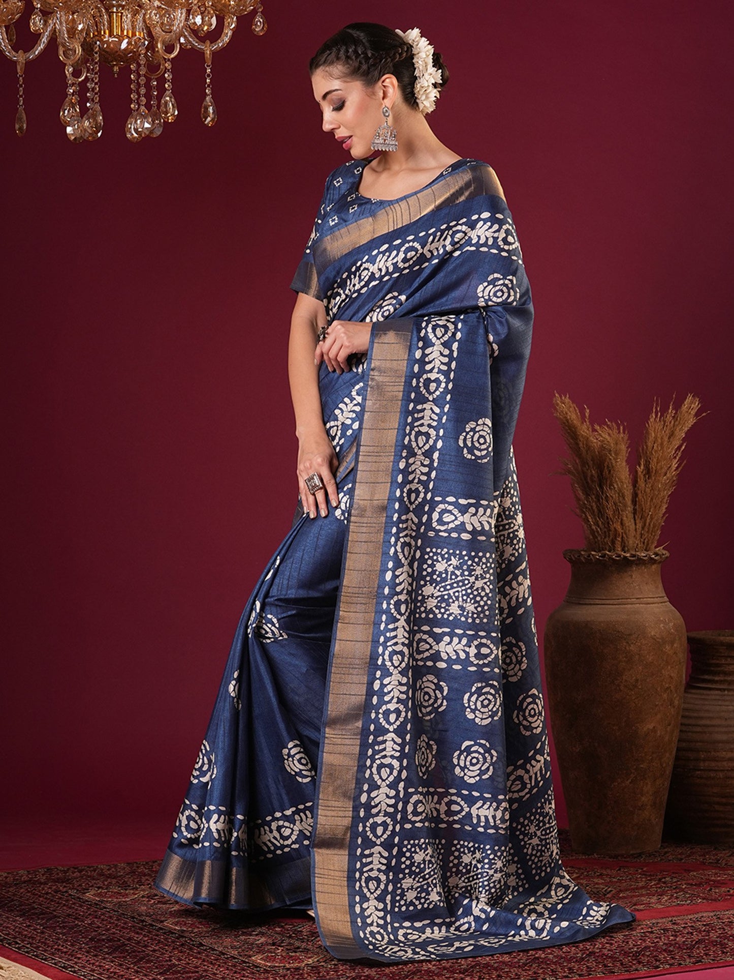 Navy Sungudi Silk Blend Printed Saree