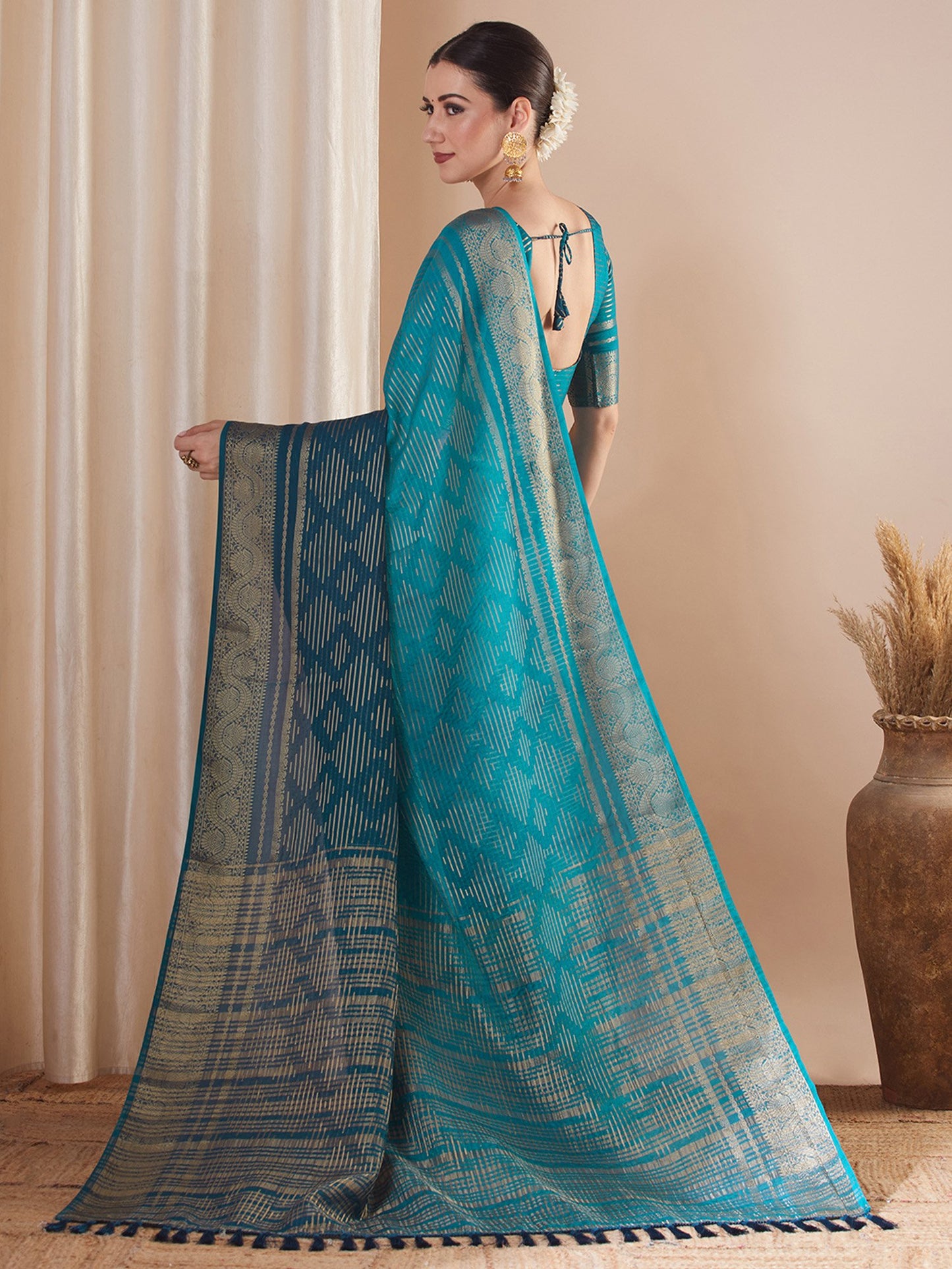 partywear designer saree for festive occasions
