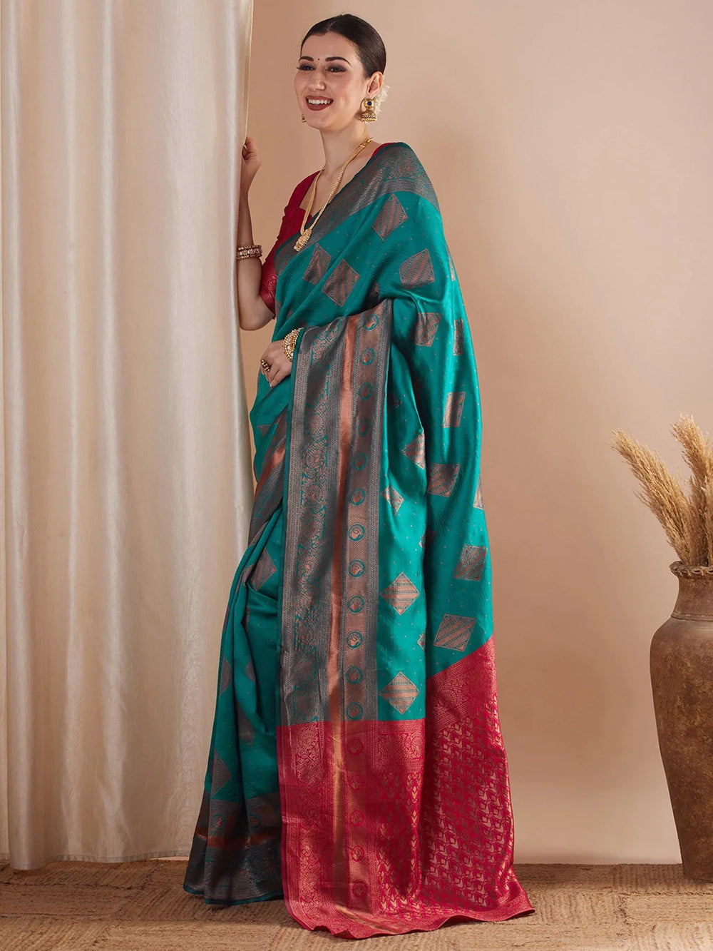 Blue Banarasi Silk Blend Woven Saree - The Dori Store