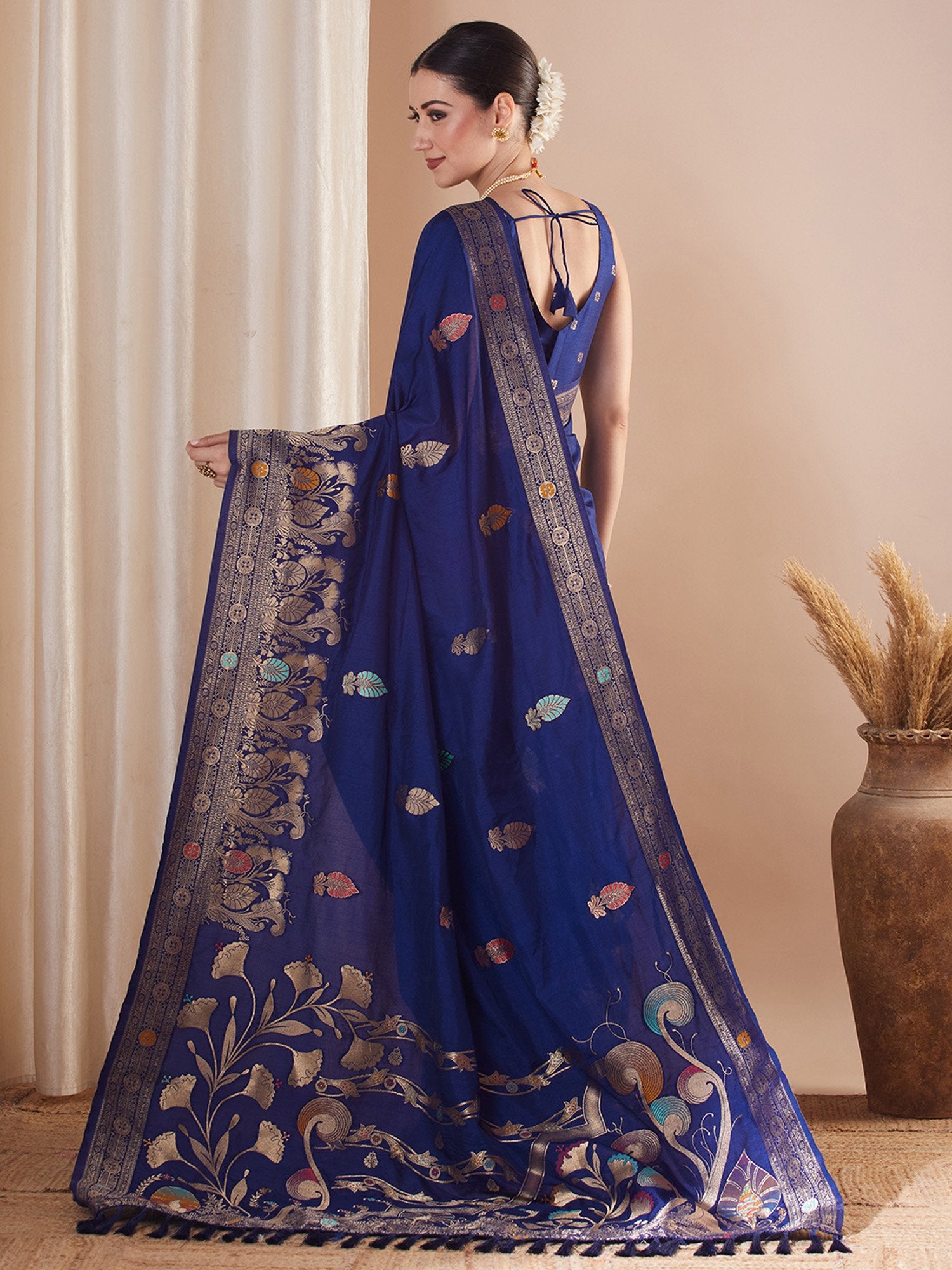 partywear designer saree for festive occasions