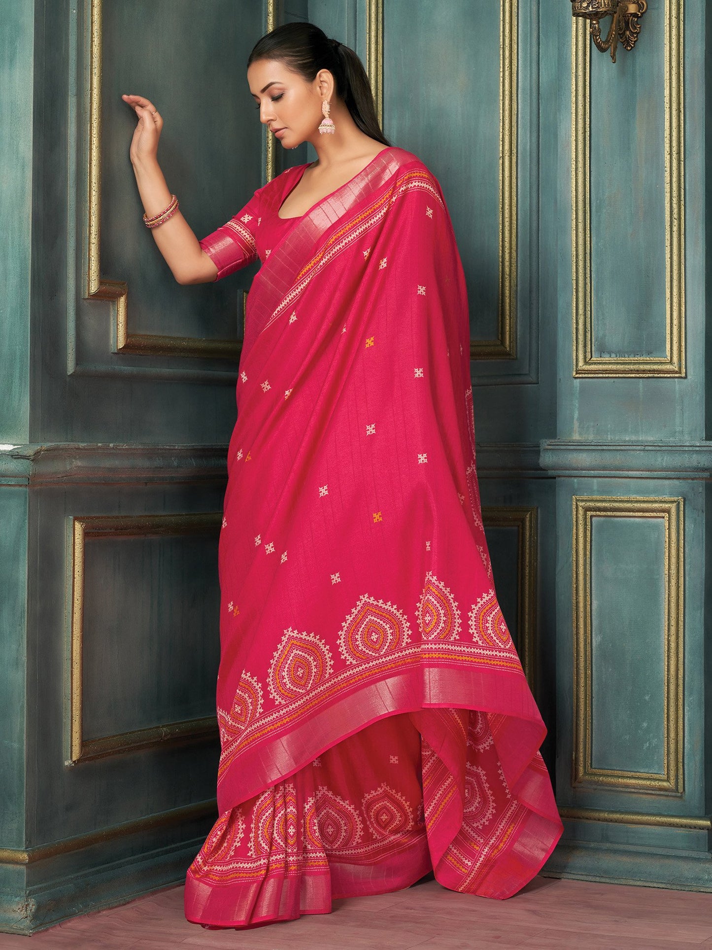 partywear designer saree for festive occasions