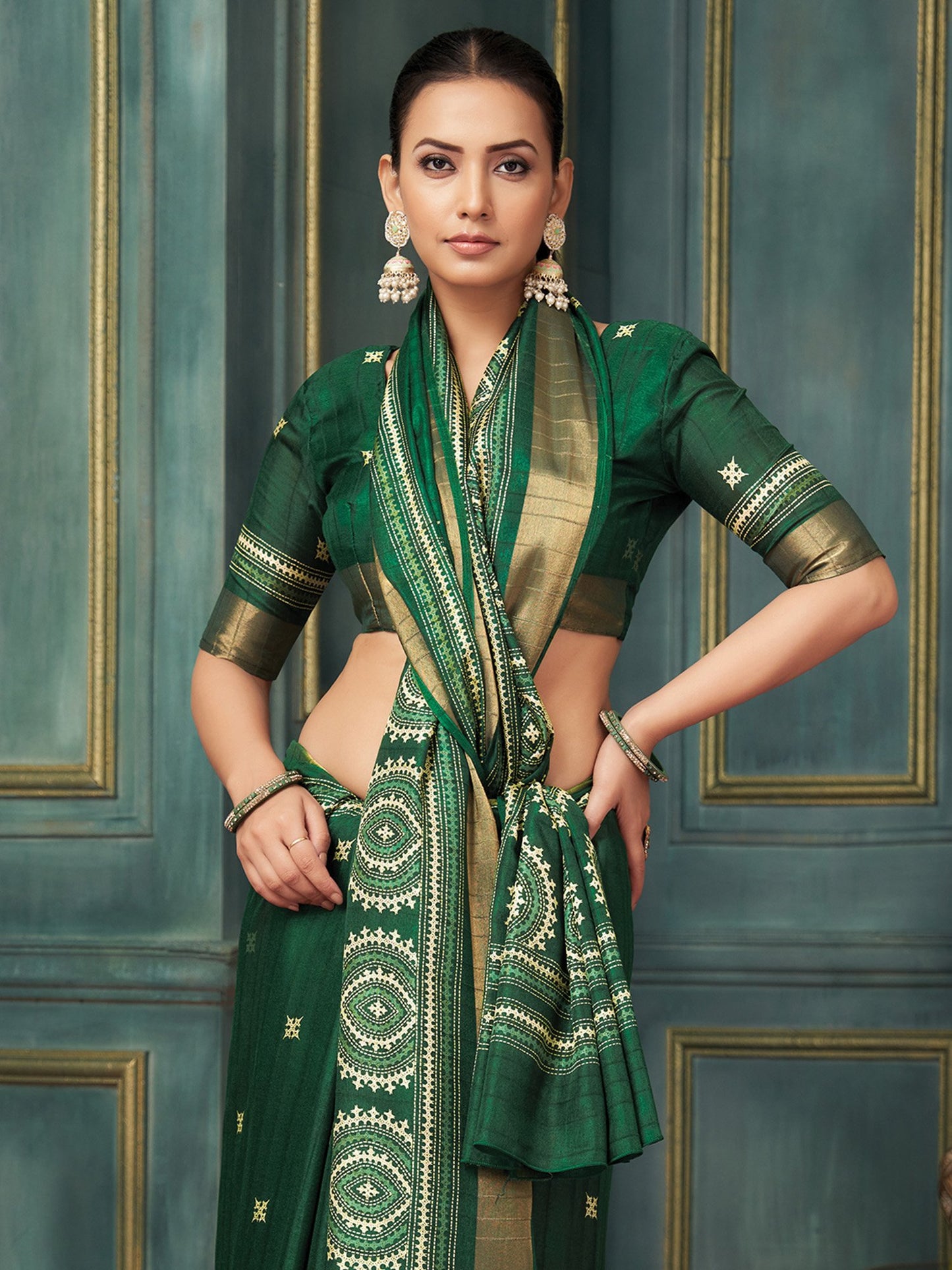 Green Block Print Silk Blend Printed Saree